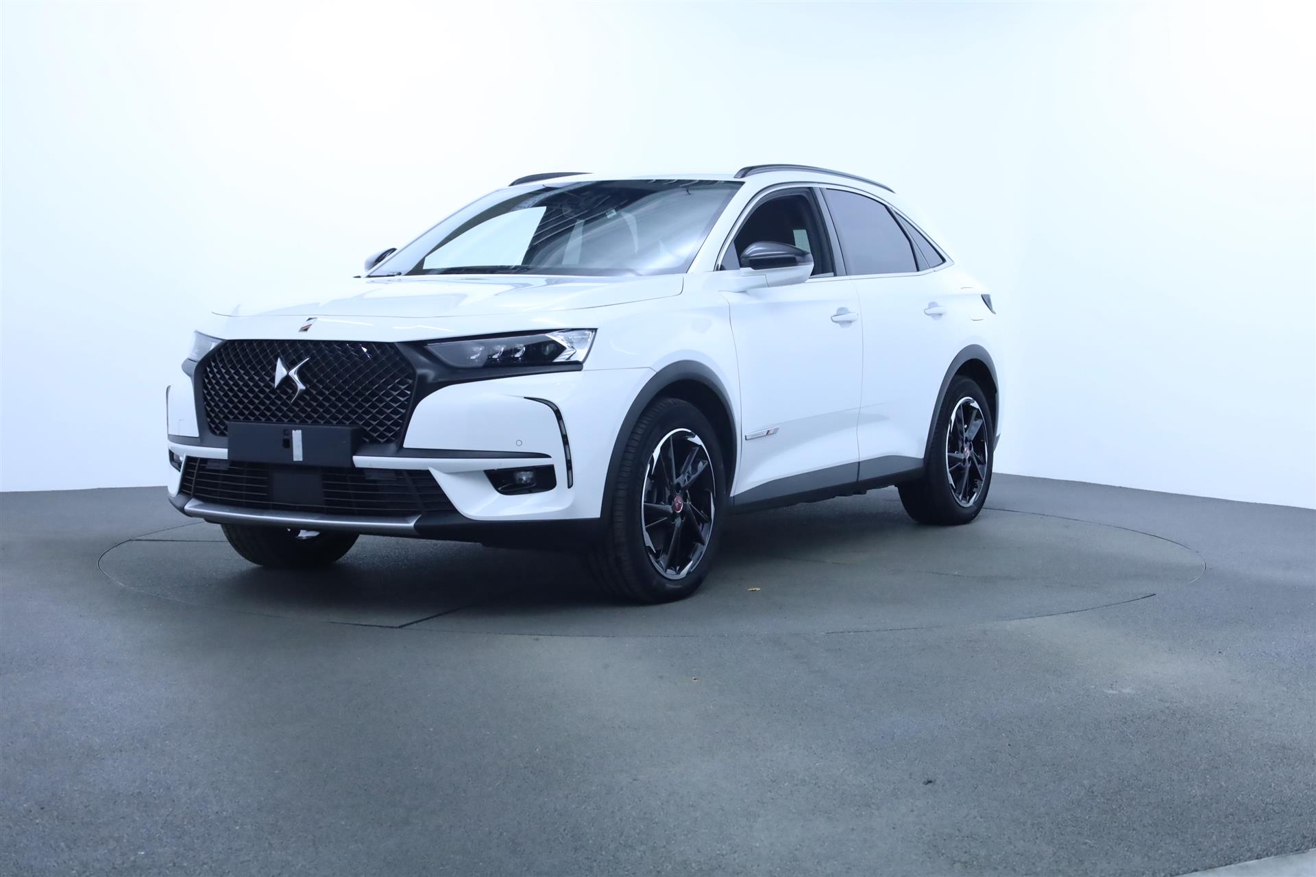 Billede af DS DS7 Crossback 1,6 E-Tense  Plugin-hybrid Opera AWD EAT8 300HK 5d 8g Aut.