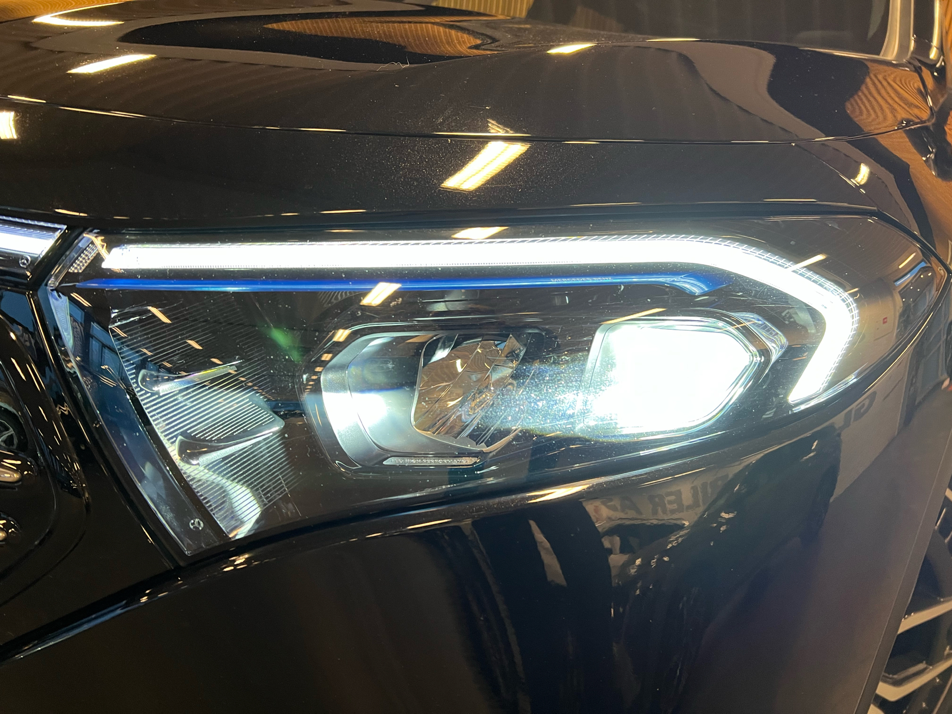 Billede af Mercedes-Benz EQB 250 EL AMG Line 7 sæder 190HK 5d Aut.