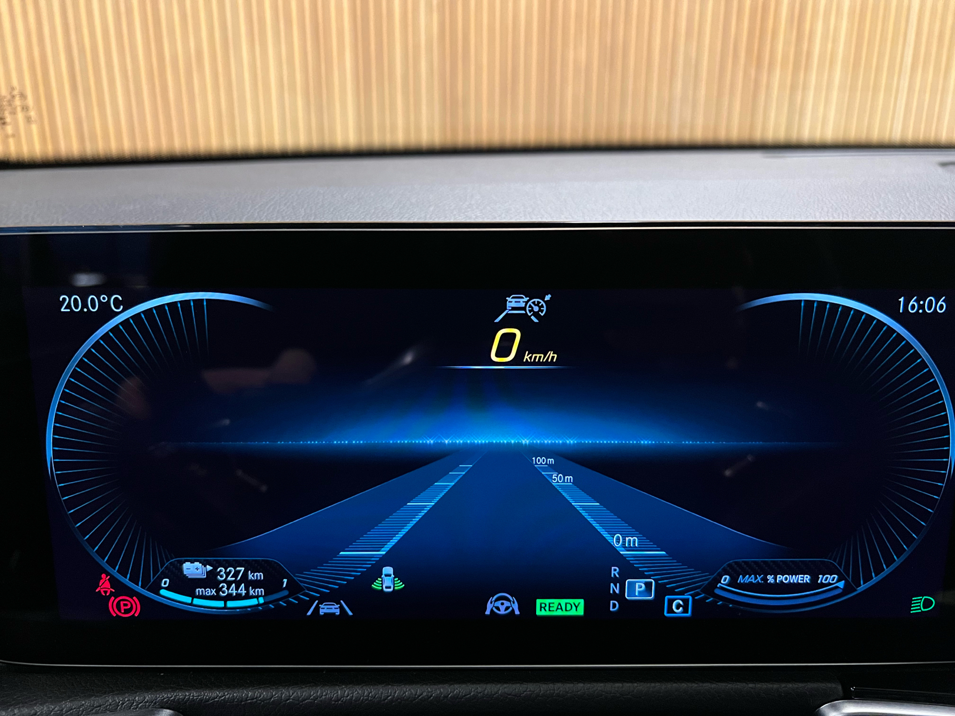 Billede af Mercedes-Benz EQB 250 EL AMG Line 7 sæder 190HK 5d Aut.