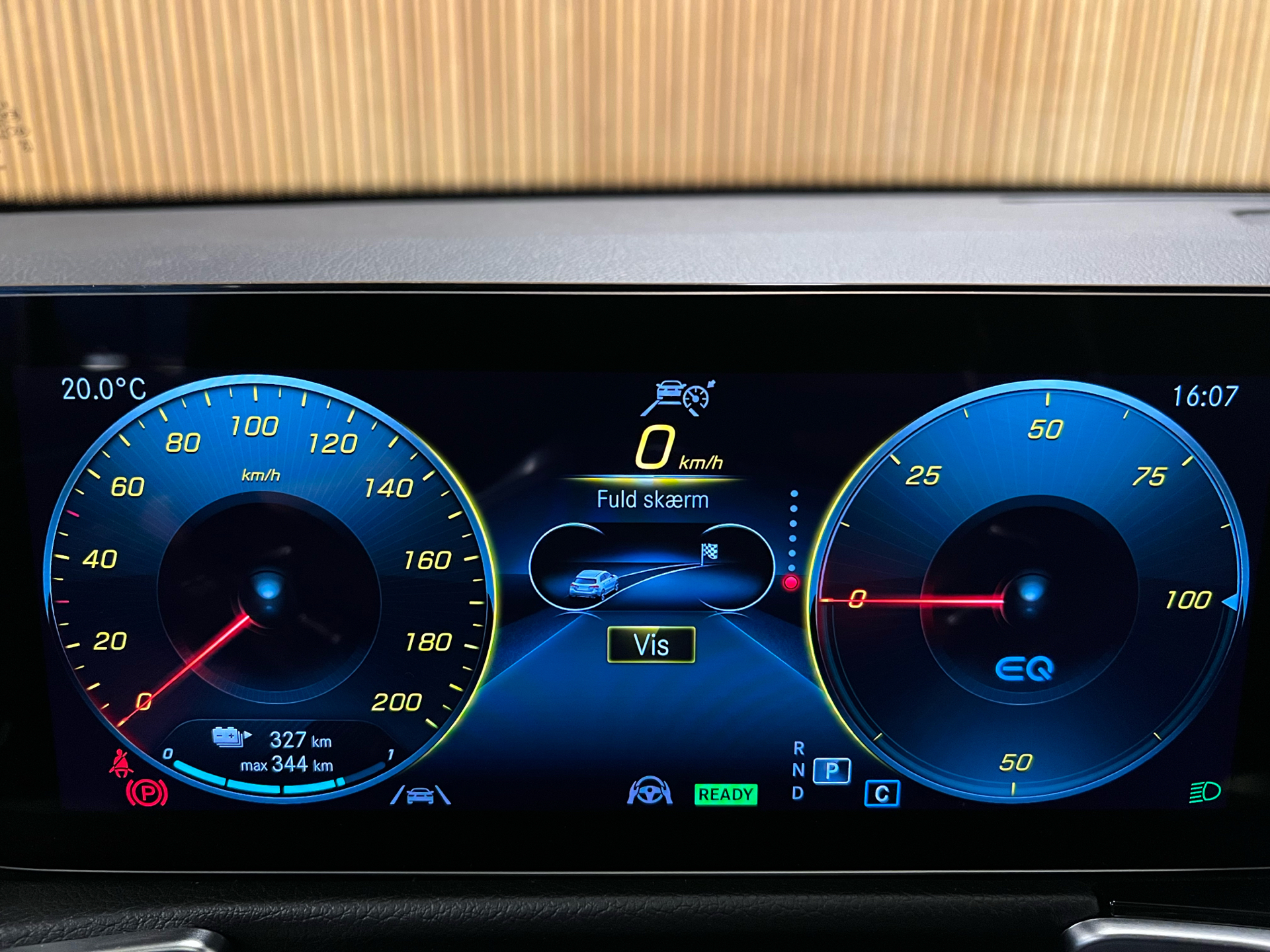 Billede af Mercedes-Benz EQB 250 EL AMG Line 7 sæder 190HK 5d Aut.