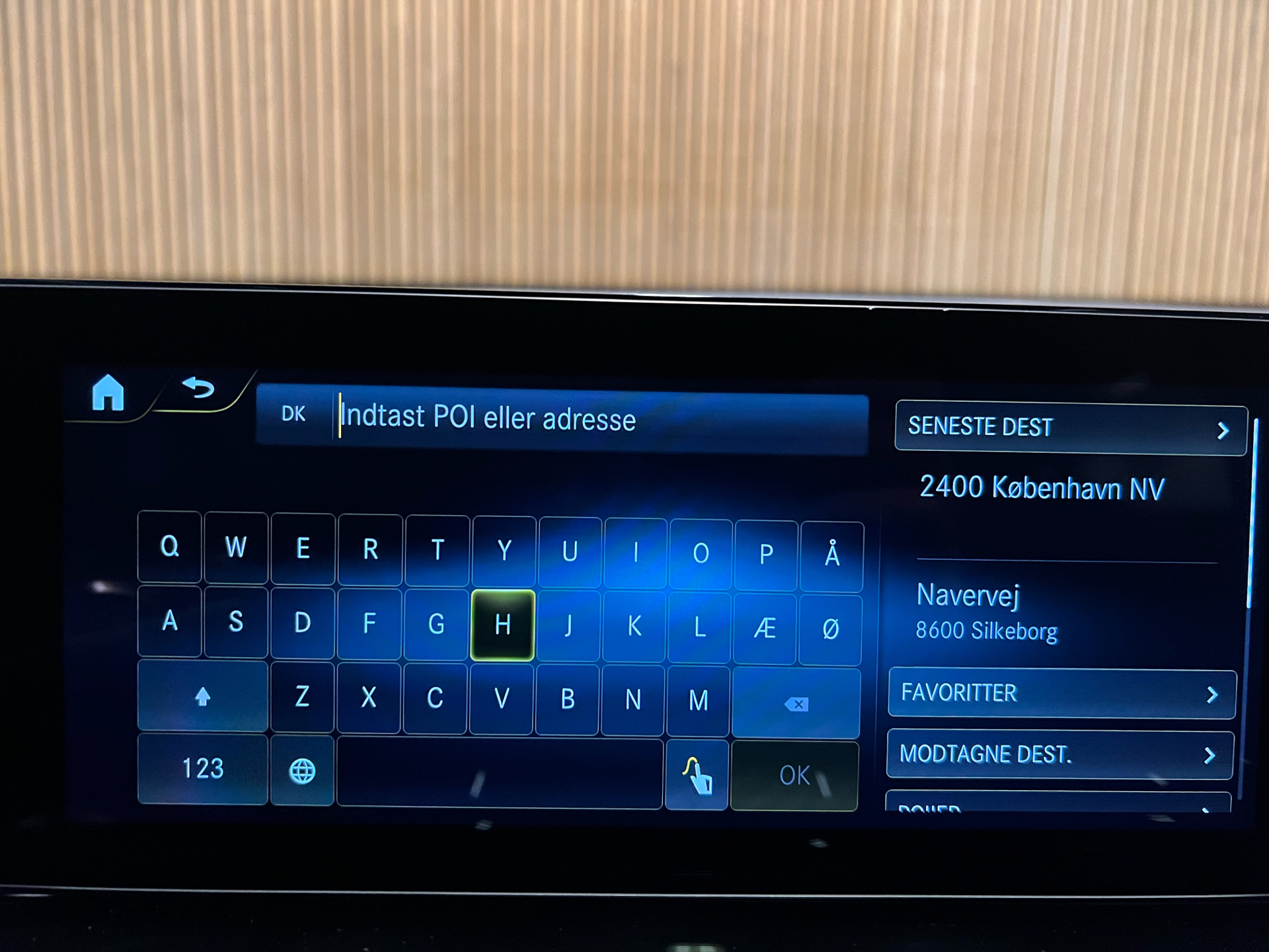 Billede af Mercedes-Benz EQB 250 EL AMG Line 7 sæder 190HK 5d Aut.