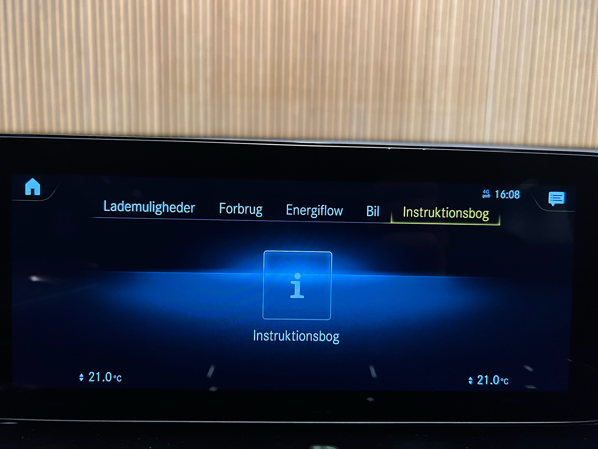 Billede af Mercedes-Benz EQB 250 EL AMG Line 7 sæder 190HK 5d Aut.
