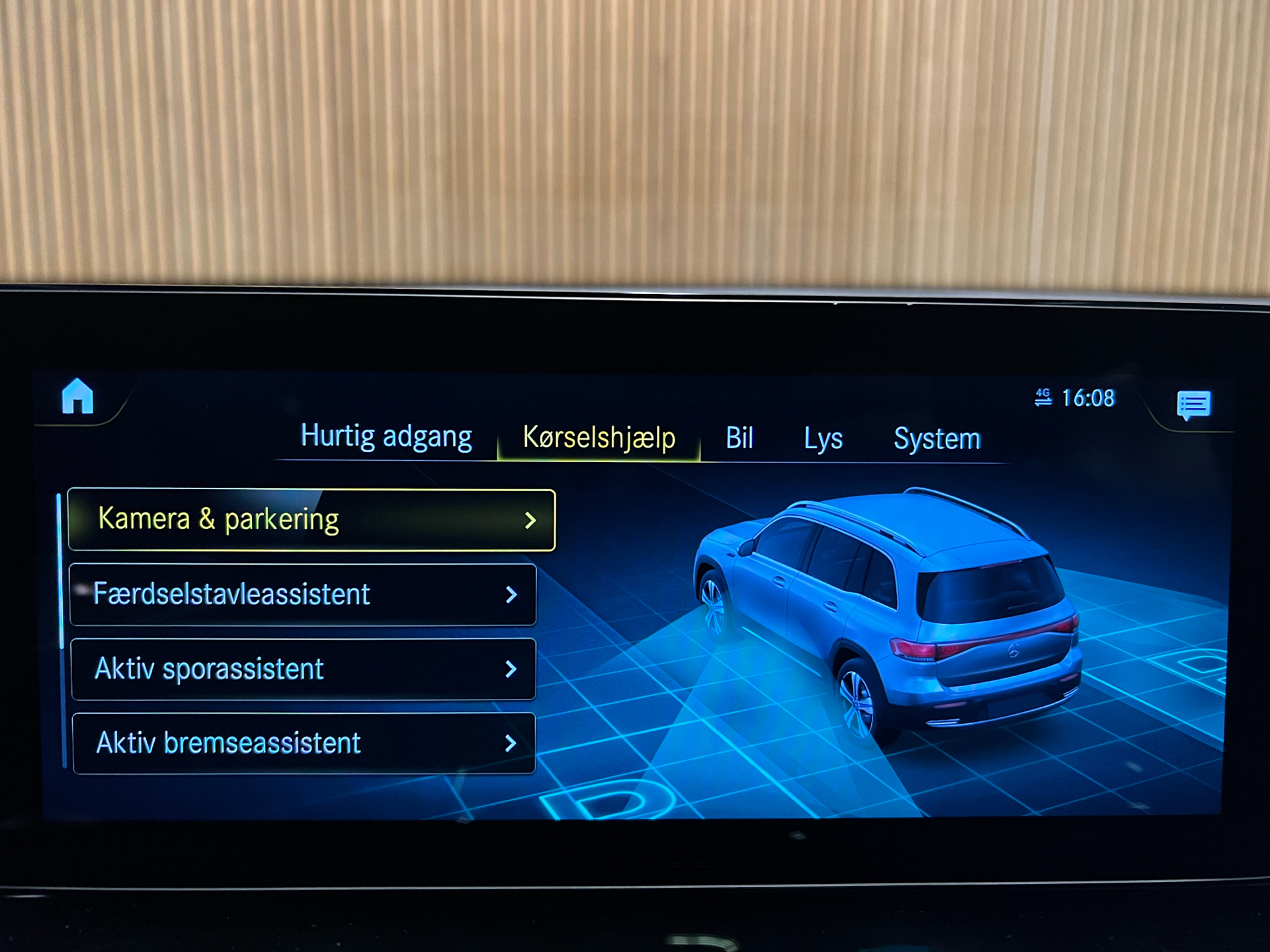 Billede af Mercedes-Benz EQB 250 EL AMG Line 7 sæder 190HK 5d Aut.