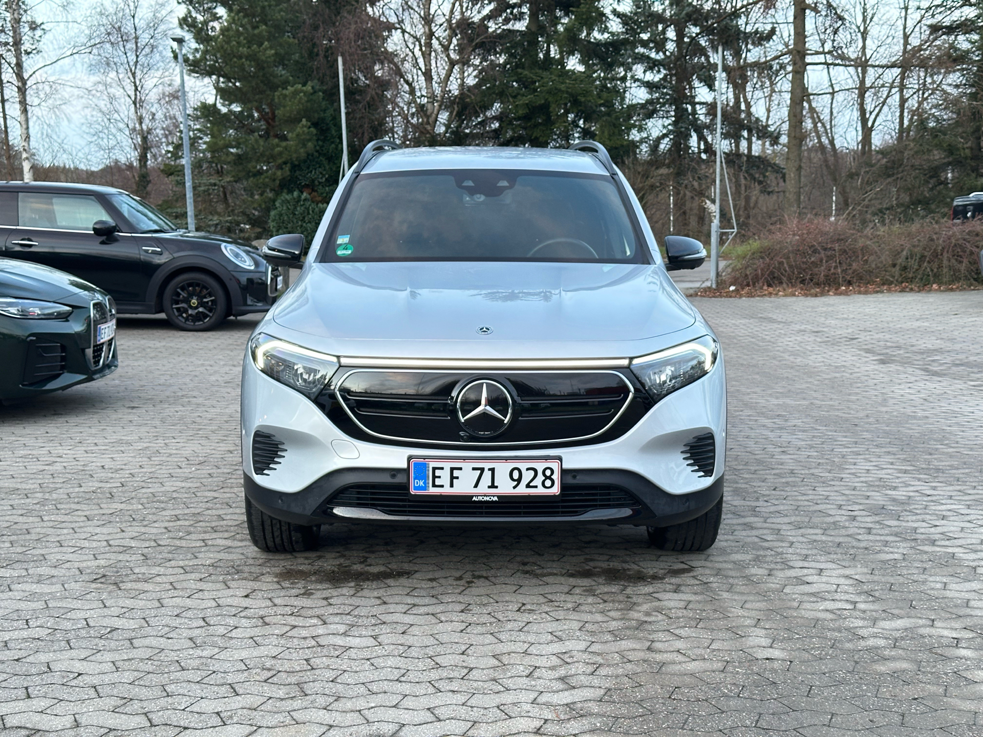 Billede af Mercedes-Benz EQB 250+ EL Progressive 7 pers. 190HK 5d Aut.