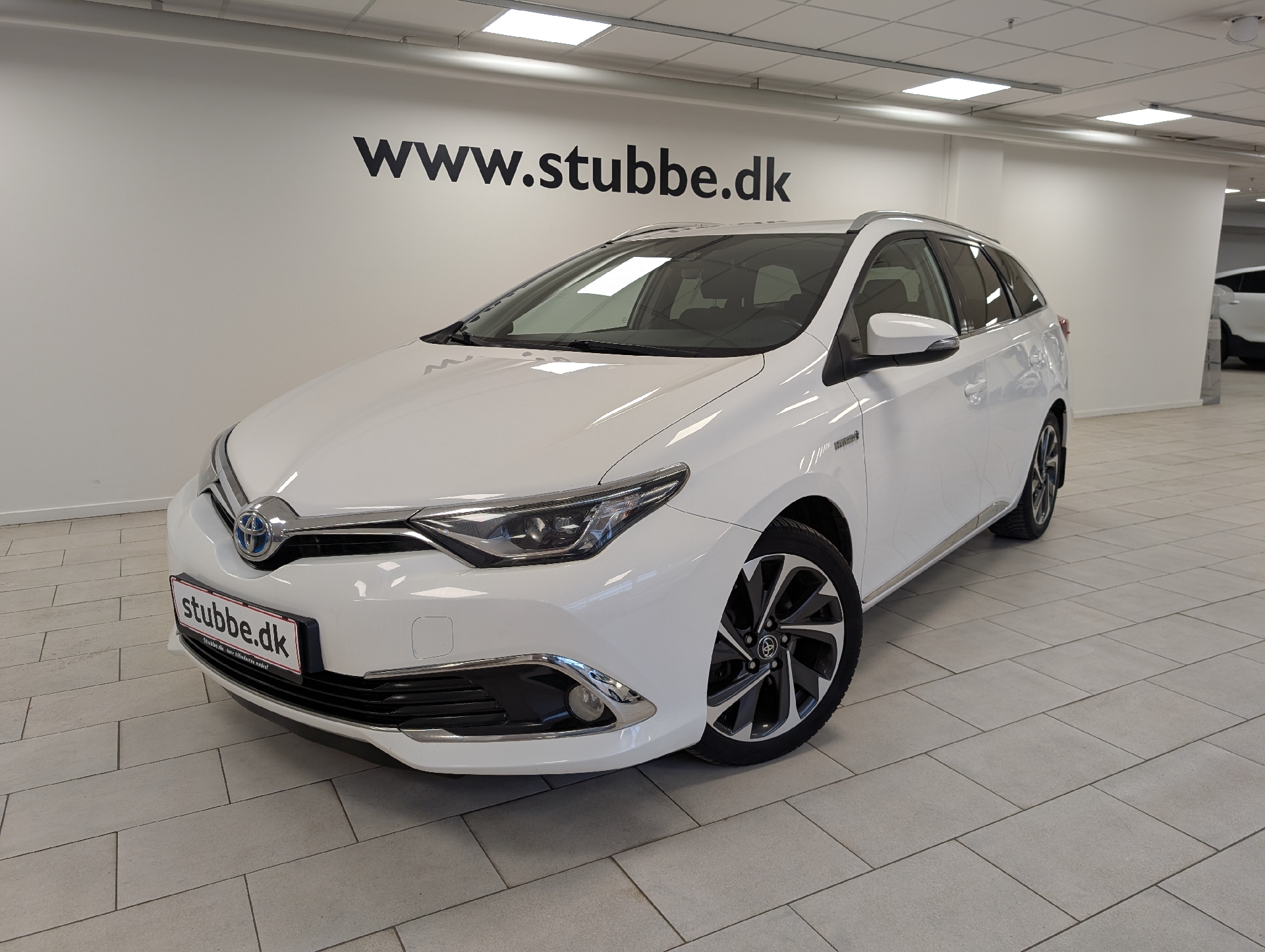 Billede af Toyota Auris Touring Sports 1,8 Hybrid H2 Style Safety Sense 136HK Stc Aut.