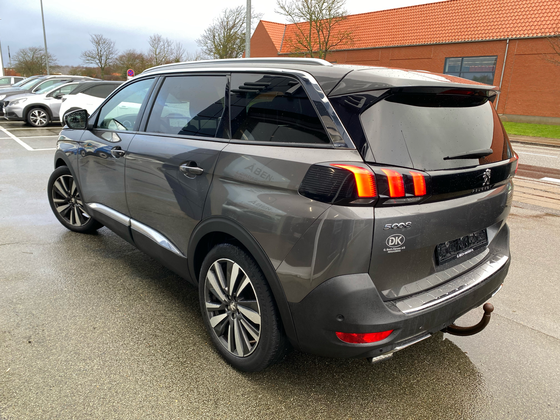 Billede af Peugeot 5008 1,6 BlueHDi Allure Start/Stop 120HK 5d 6g