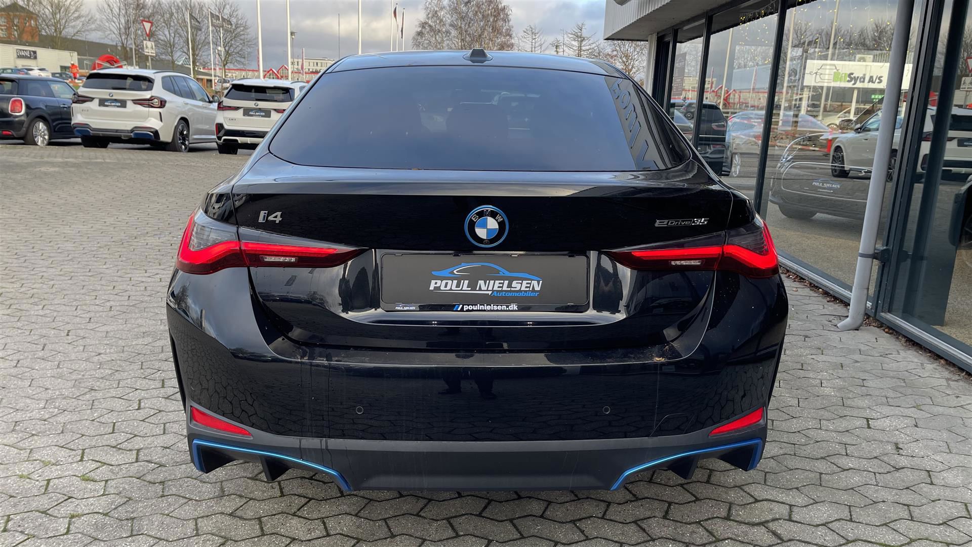 BMW i4 2023