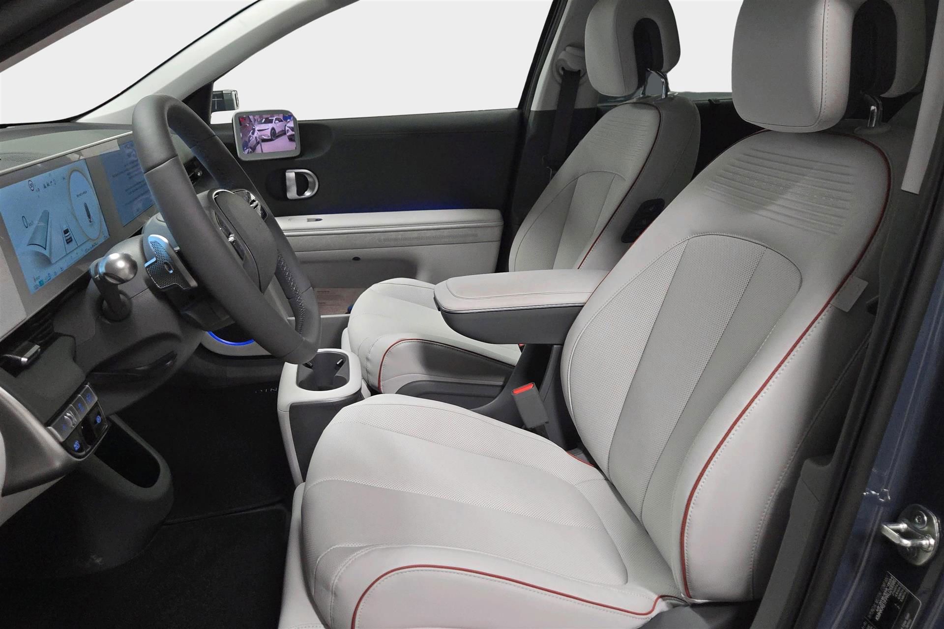 Billede af Hyundai Ioniq 5 Electric 77,4 kWh Ultimate 4WD 325HK 5d Aut.