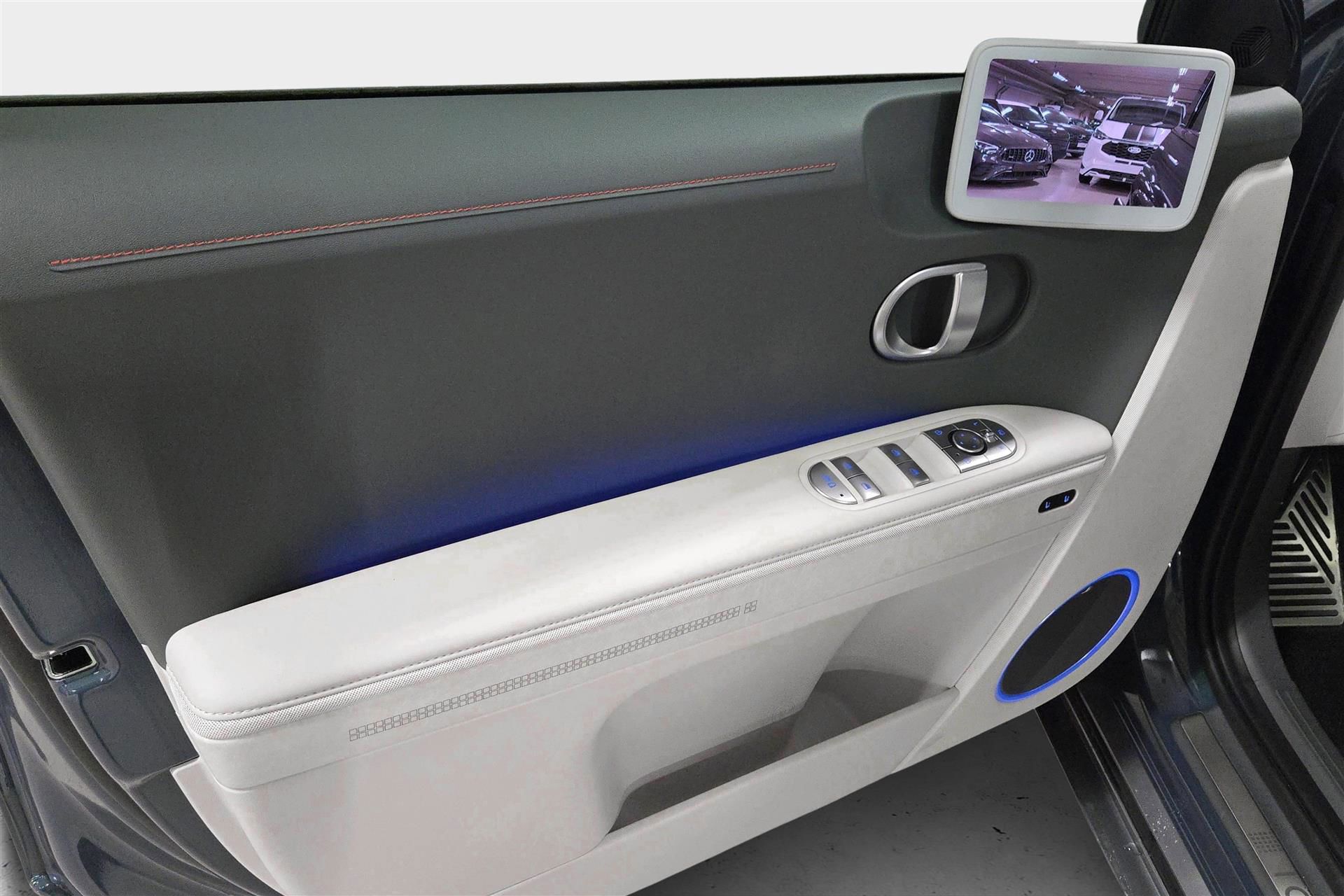 Billede af Hyundai Ioniq 5 Electric 77,4 kWh Ultimate 4WD 325HK 5d Aut.