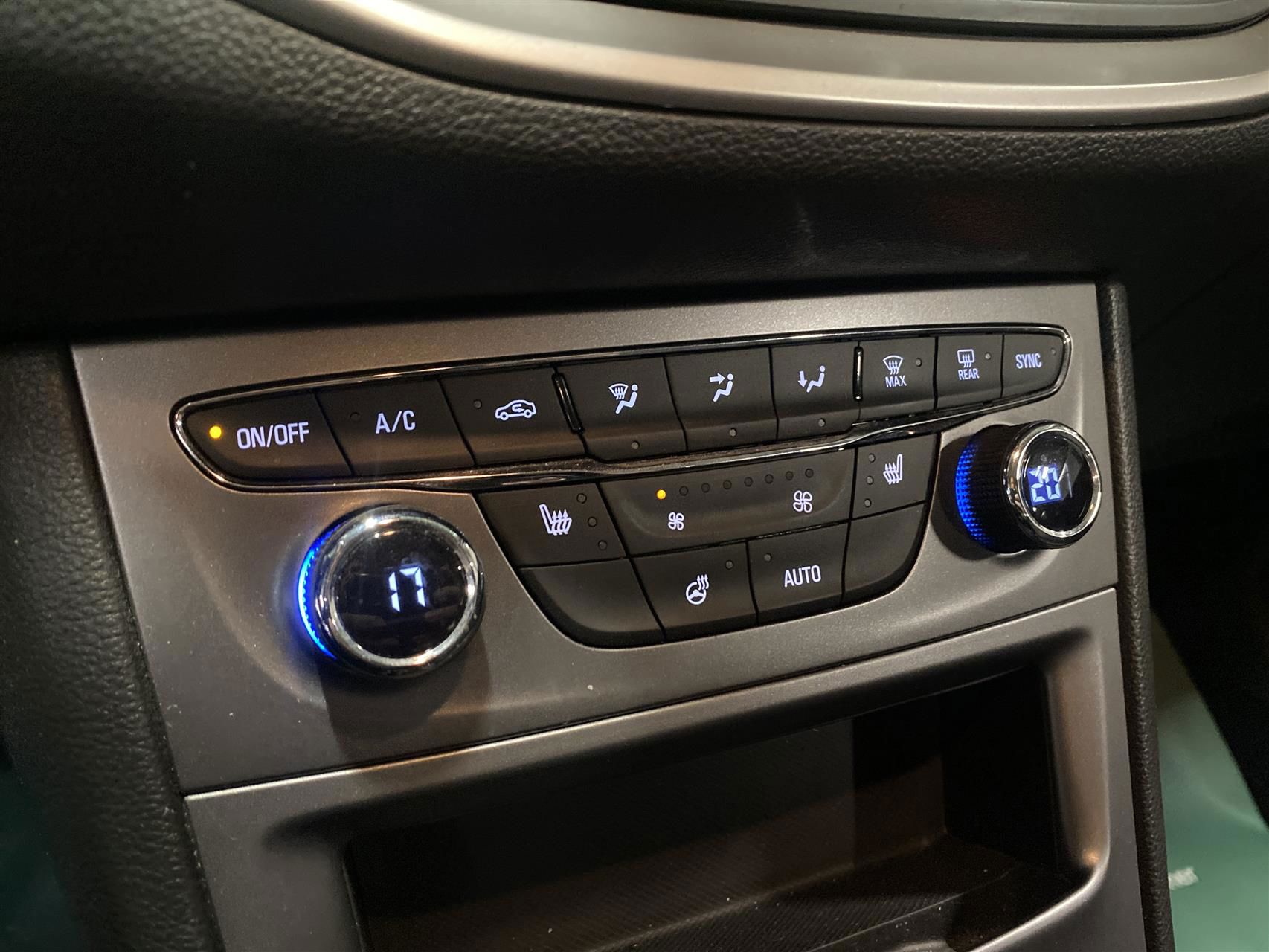 Billede af Opel Astra Sports Tourer 1,2 Turbo Edition+ 110HK Stc