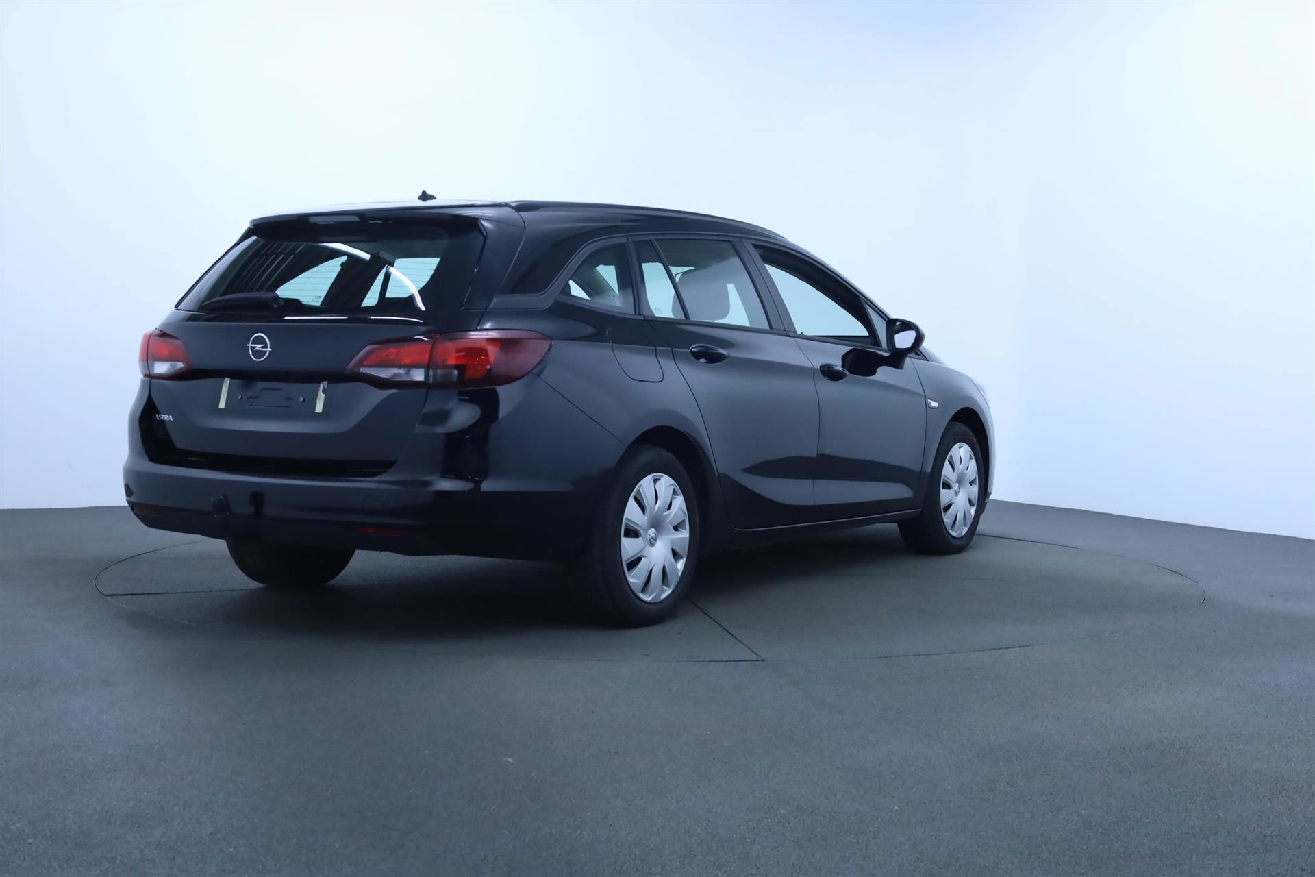 Billede af Opel Astra Sports Tourer 1,2 Turbo Edition+ 110HK Stc