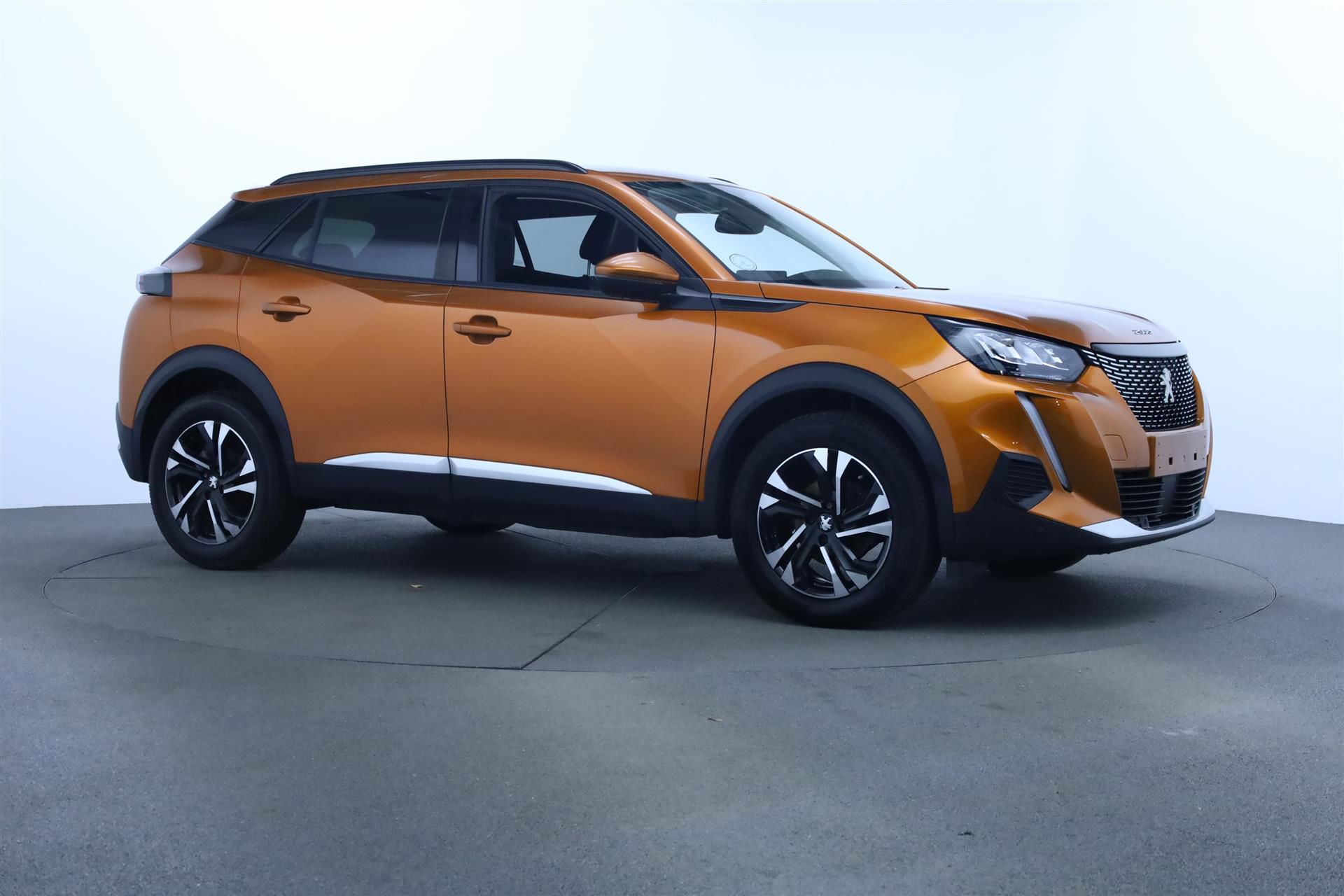 Billede af Peugeot 2008 1,2 PureTech Allure Pack 130HK 5d