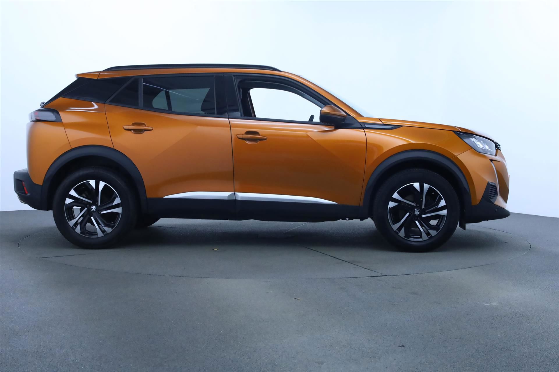 Billede af Peugeot 2008 1,2 PureTech Allure Pack 130HK 5d