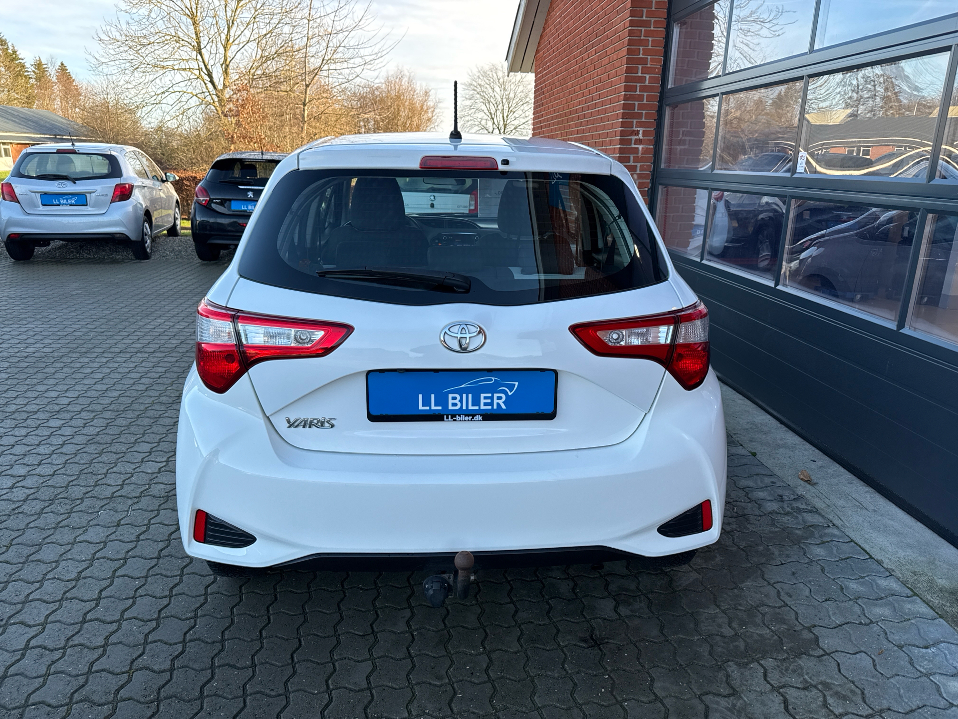 Billede af Toyota Yaris 1,0 VVT-I T2 Comfort 72HK 5d