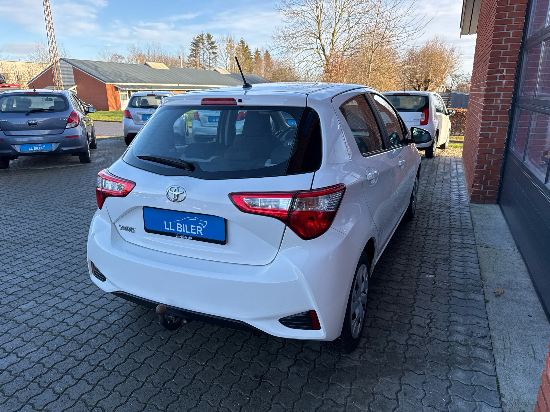 Billede af Toyota Yaris 1,0 VVT-I T2 Comfort 72HK 5d