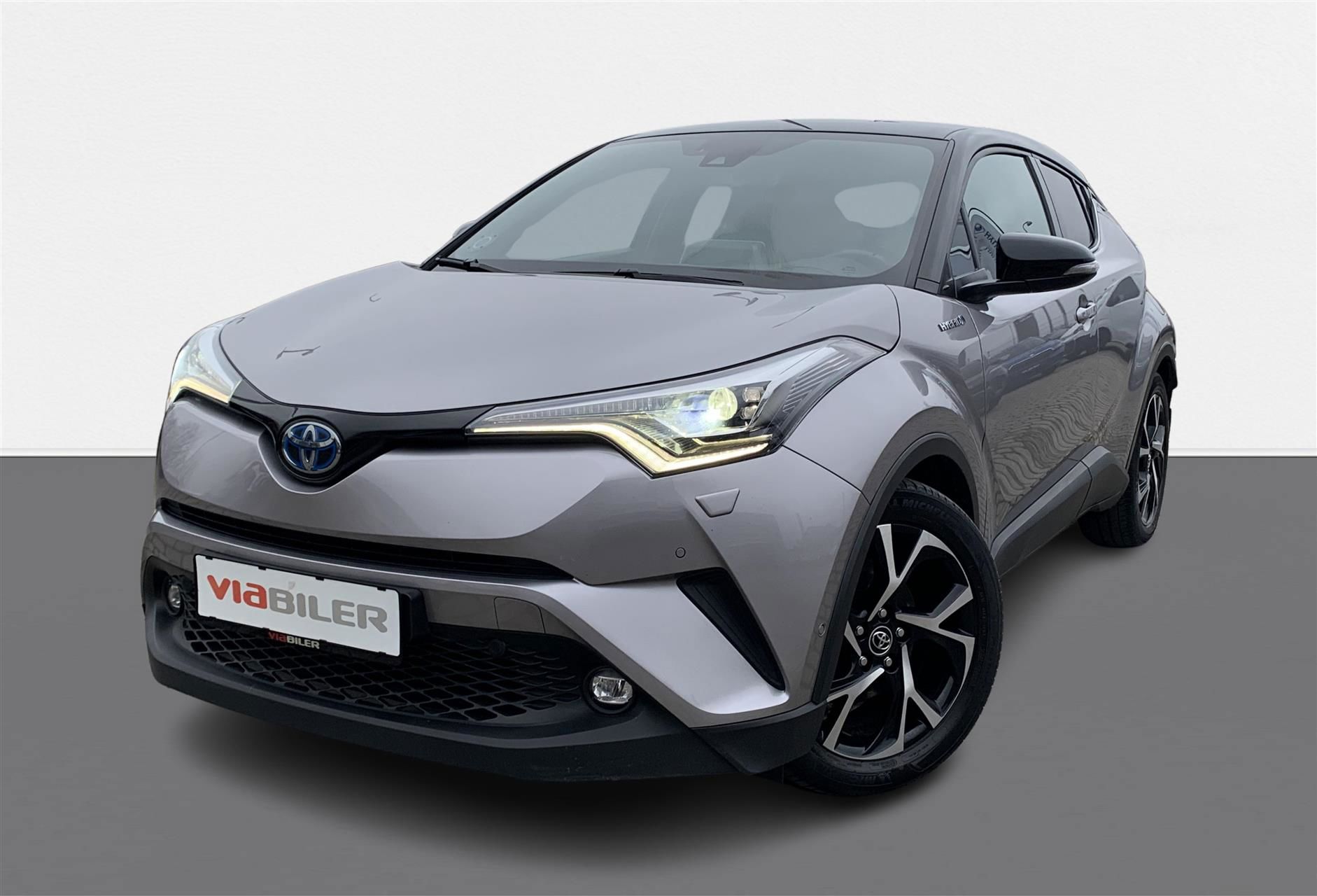 Billede af Toyota C-HR 1,8 Hybrid C-LUB Premium Selected Bi-tone Multidrive S 122HK 5d Aut.