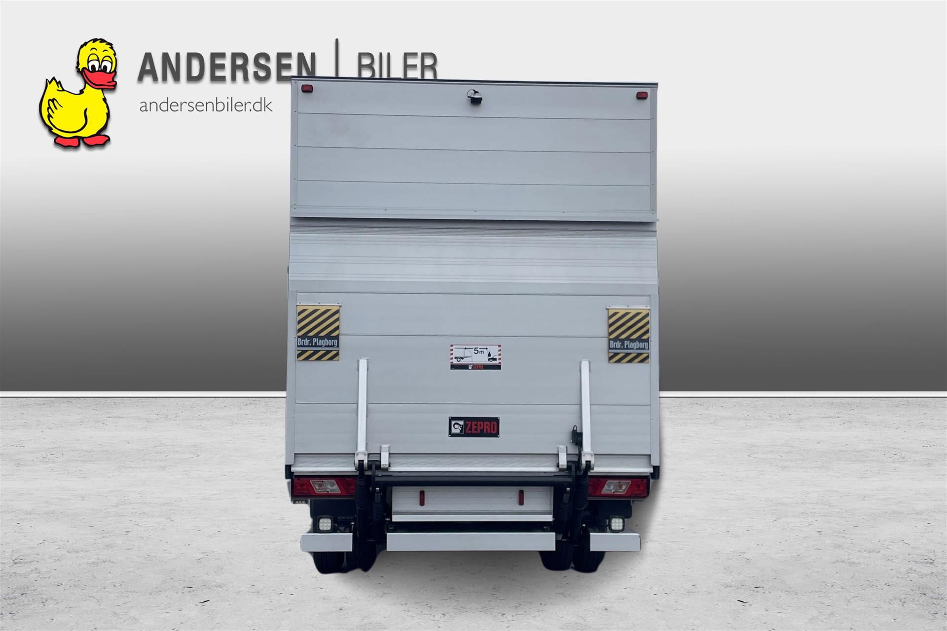 Billede af Ford Transit 350 L3H1 2,0 TDCI HDT Trend RWD 165HK Ladv./Chas. 10g Aut.