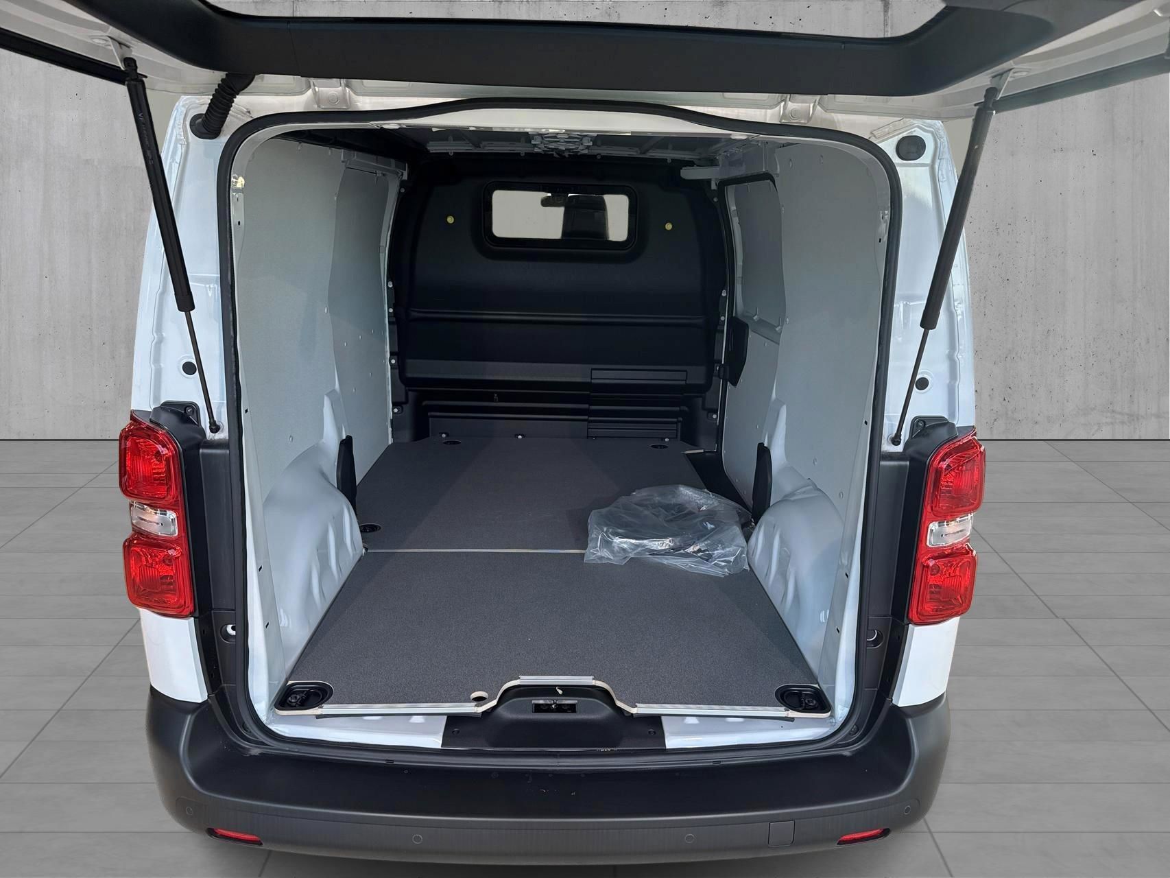 Billede af Toyota Proace Electric Medium EL Comfort m/Bagklap 136HK Van Aut.