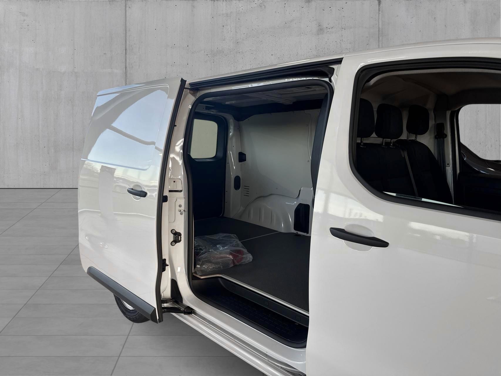 Billede af Toyota Proace Electric Medium EL Comfort m/Bagklap 136HK Van Aut.