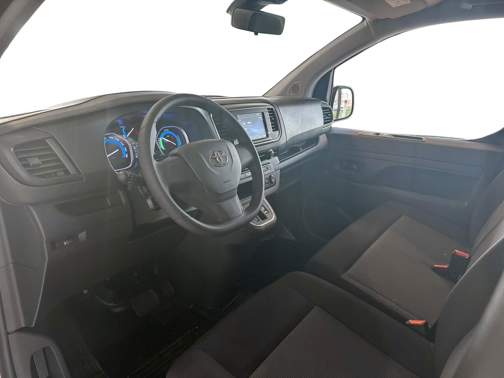 Billede af Toyota Proace Electric Medium EL Comfort m/Bagklap 136HK Van Aut.