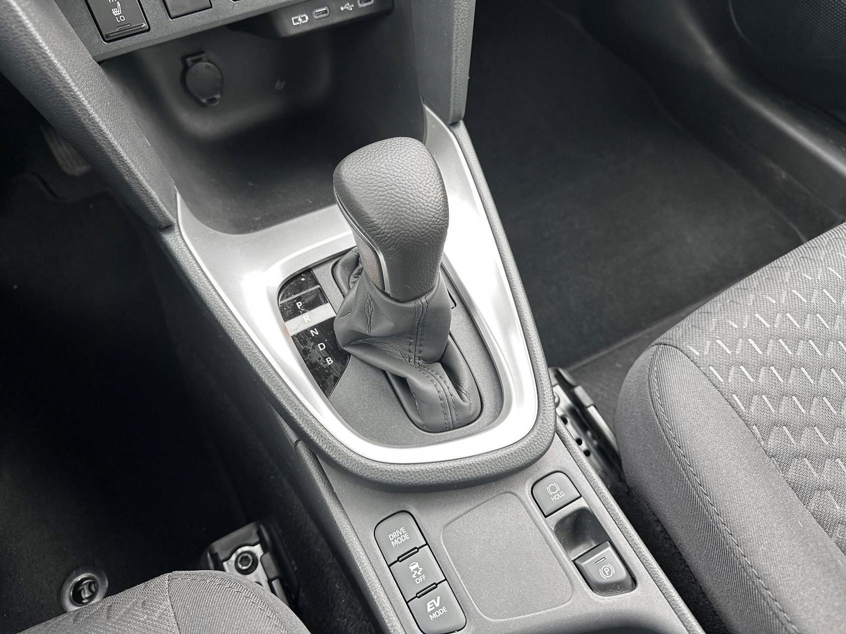 Billede af Toyota Yaris Cross 1,5 Hybrid Active Safety 116HK 5d Trinl. Gear