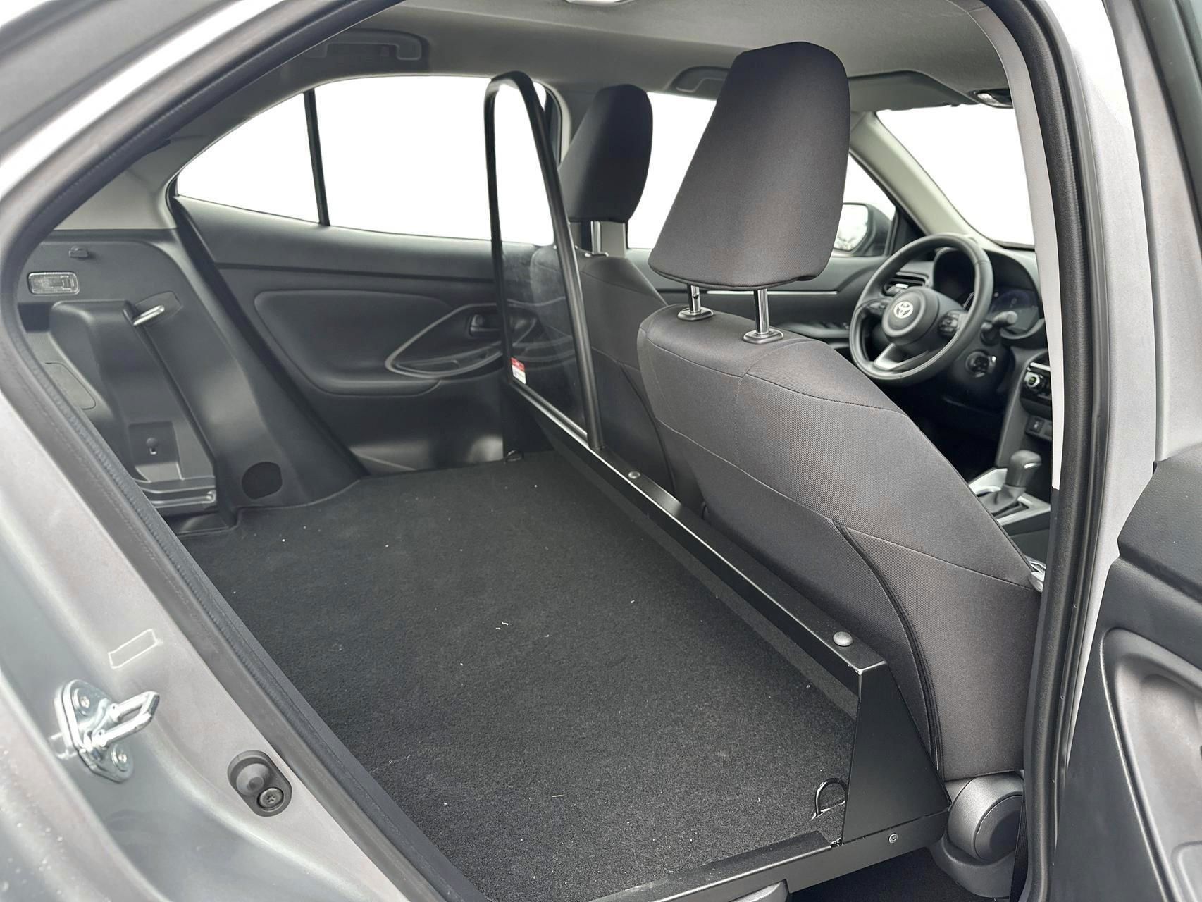 Billede af Toyota Yaris Cross 1,5 Hybrid Active Safety 116HK 5d Trinl. Gear