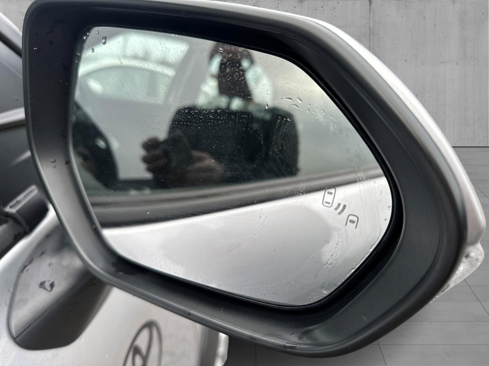 Billede af Toyota Yaris Cross 1,5 Hybrid Active Safety 116HK 5d Trinl. Gear