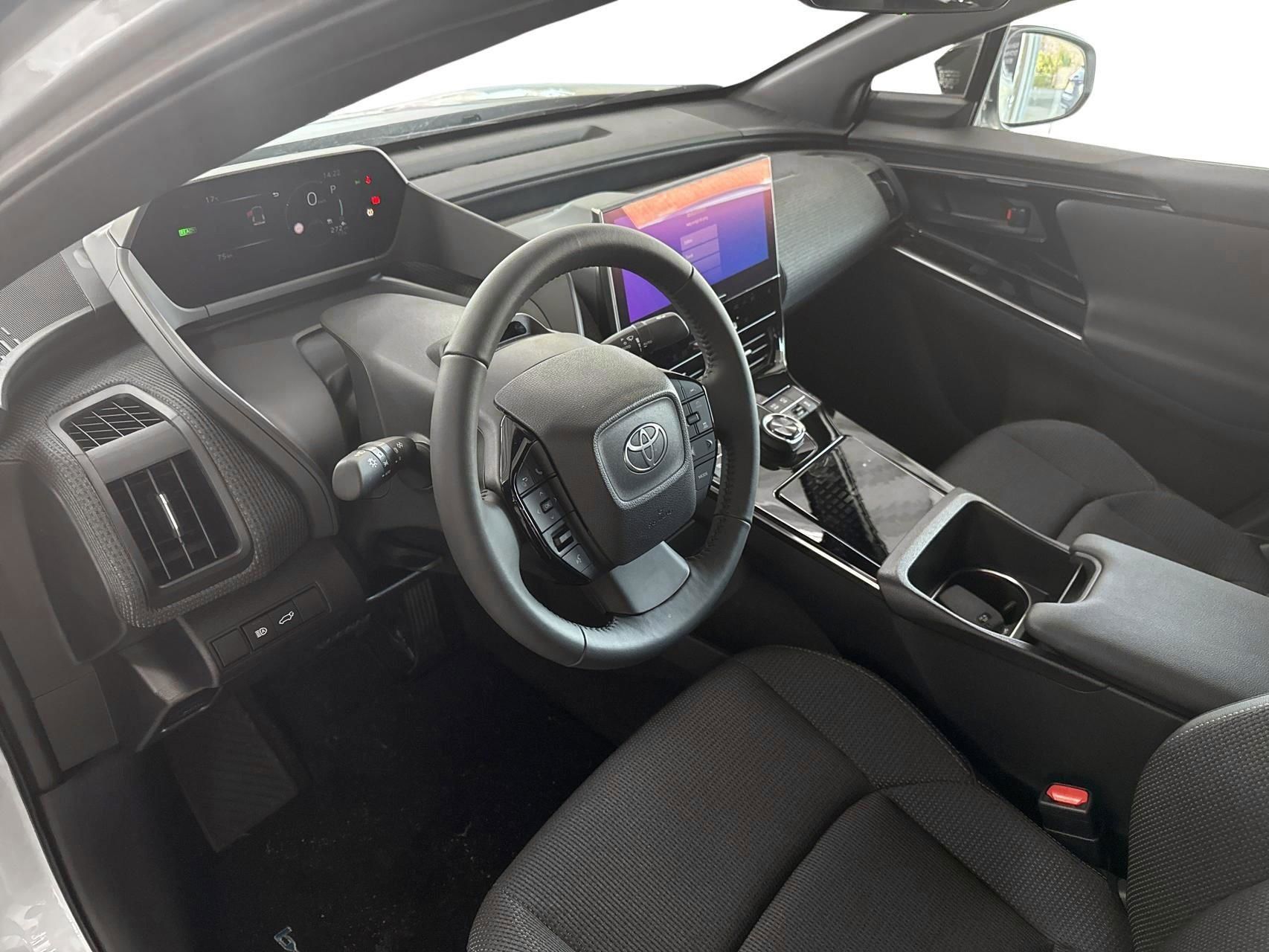 Billede af Toyota BZ4X EL Active Design AWD 218HK 5d Aut.