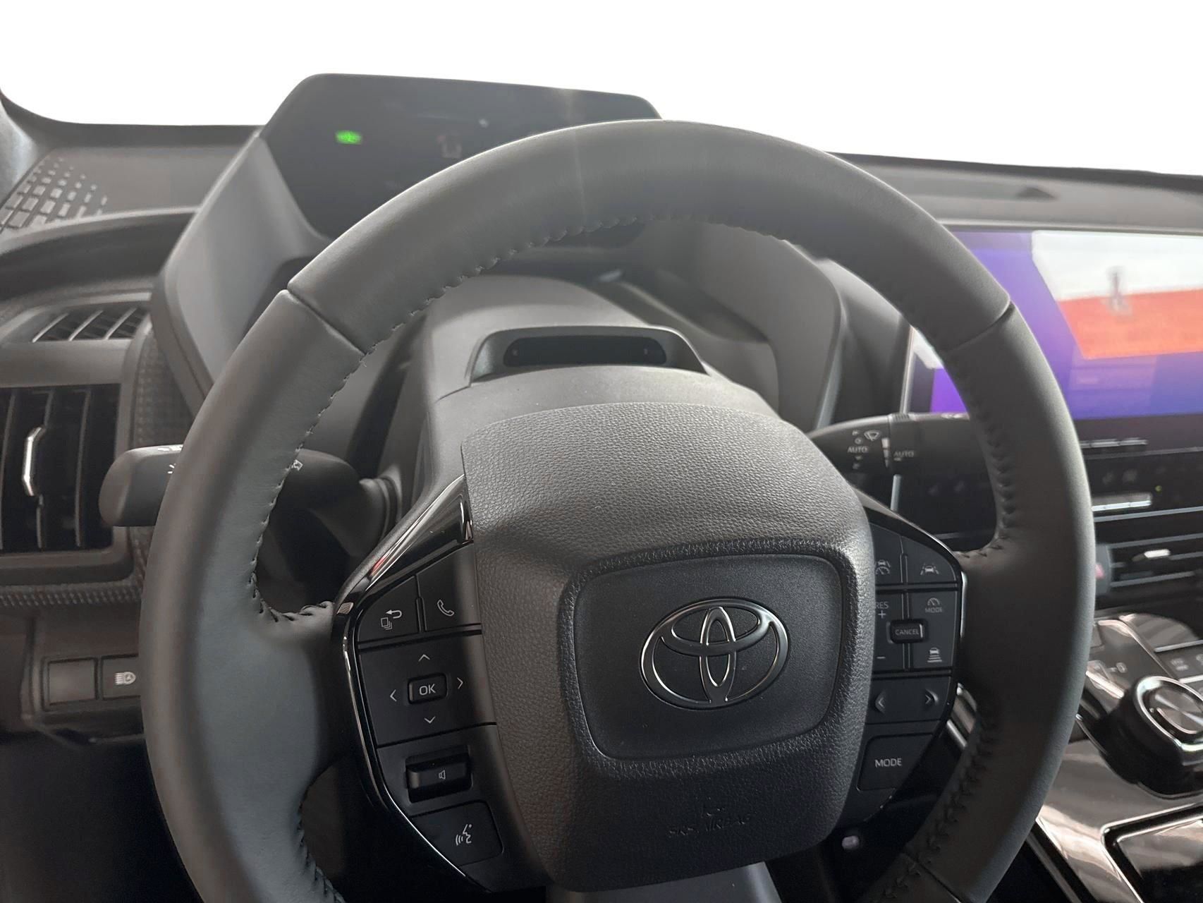 Billede af Toyota BZ4X EL Active Design AWD 218HK 5d Aut.