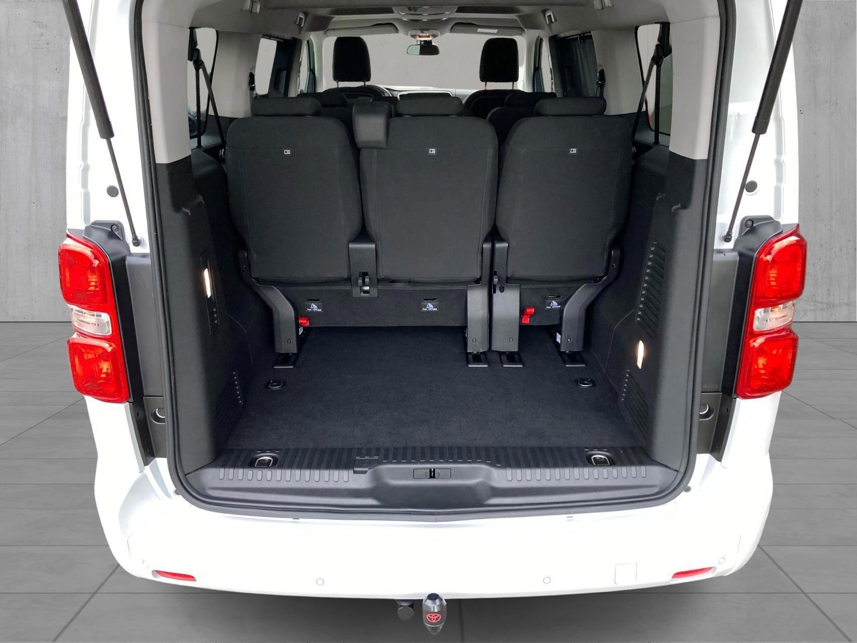 Billede af Toyota Proace Verso Long 2,0 D Family Dobb. Skydedør, bagklap 177HK 8g Aut.