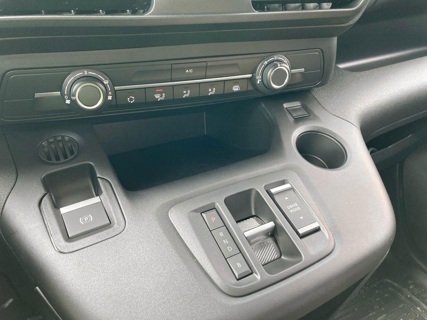 Billede af Toyota Proace City Electric Long EL Comfort 2 Skydedøre 136HK Aut.