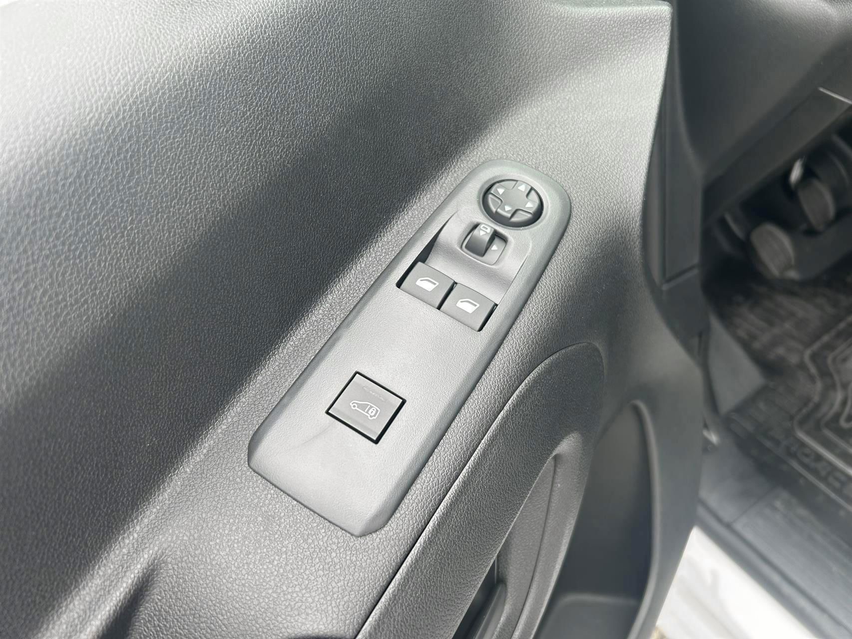 Billede af Toyota Proace City Medium 1,2 Comfort Master En Skydedør 110HK Van 6g