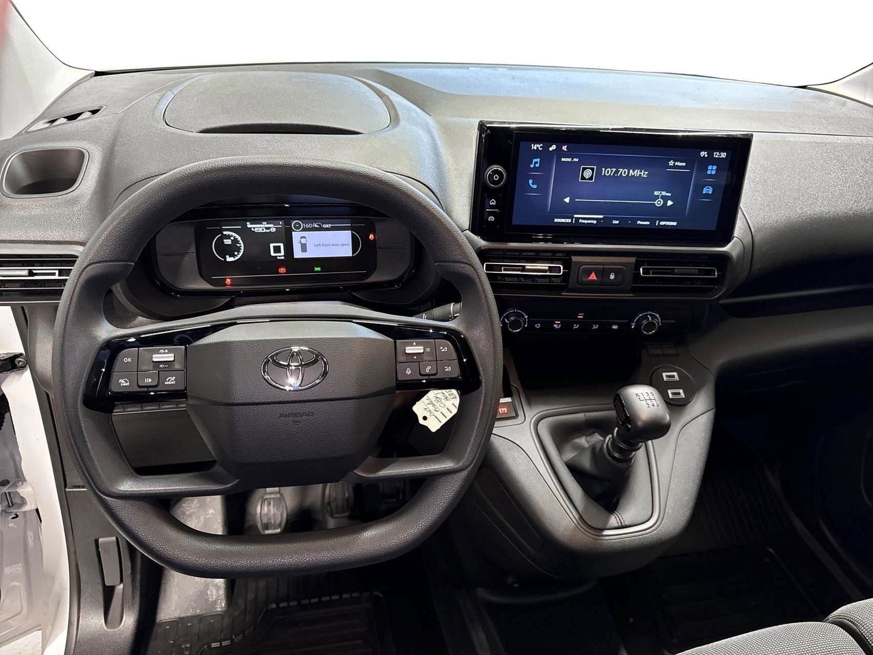 Billede af Toyota Proace City Long 1,5 D Comfort Master To Skydedør 102HK Van