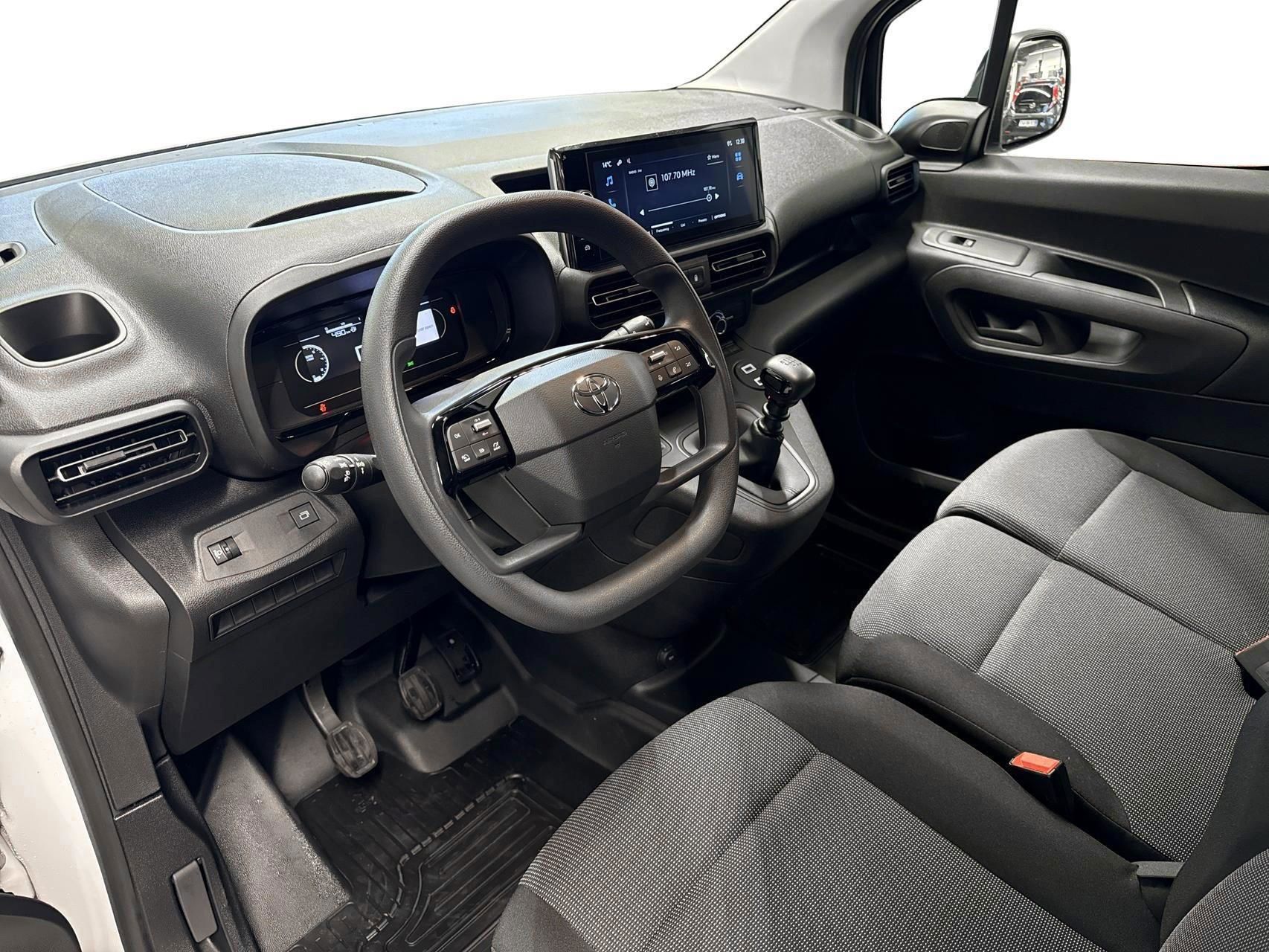 Billede af Toyota Proace City Long 1,5 D Comfort Master To Skydedør 102HK Van