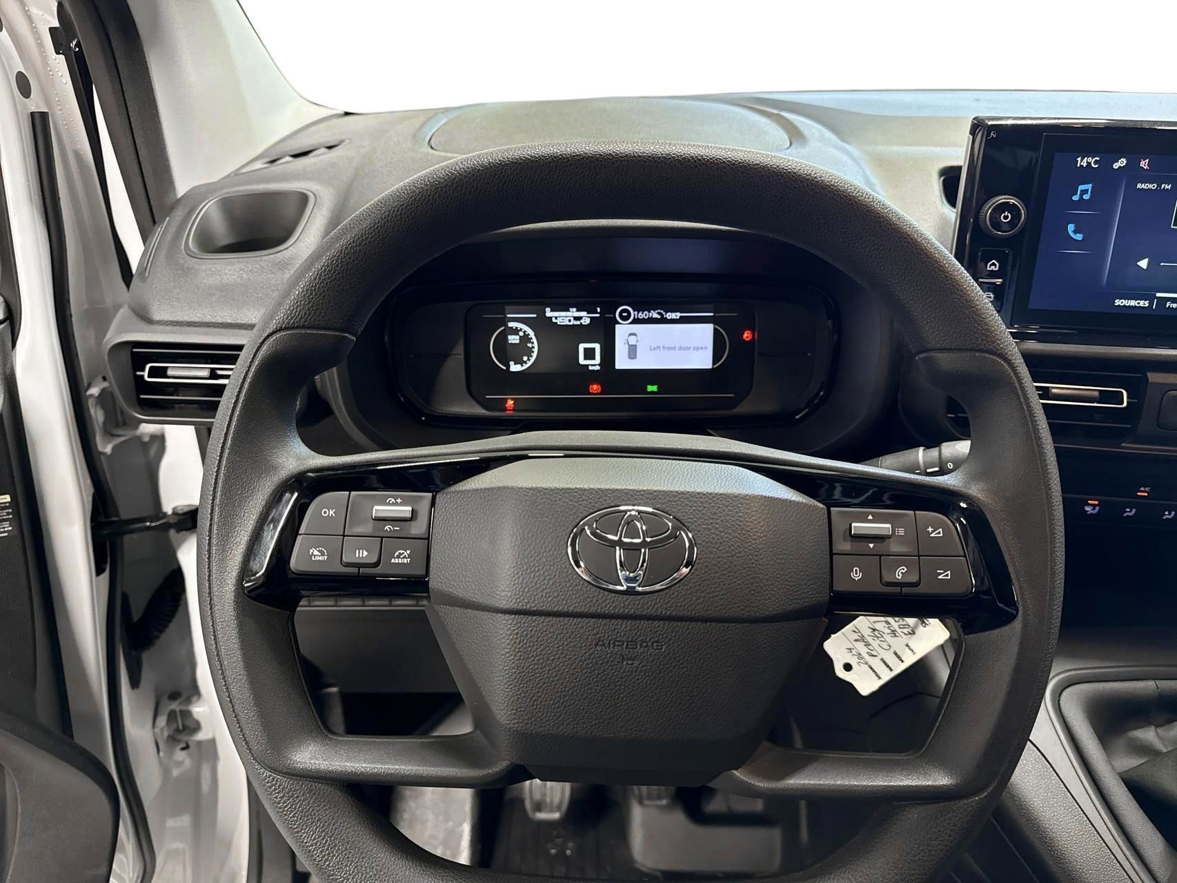 Billede af Toyota Proace City Long 1,5 D Comfort Master To Skydedør 102HK Van