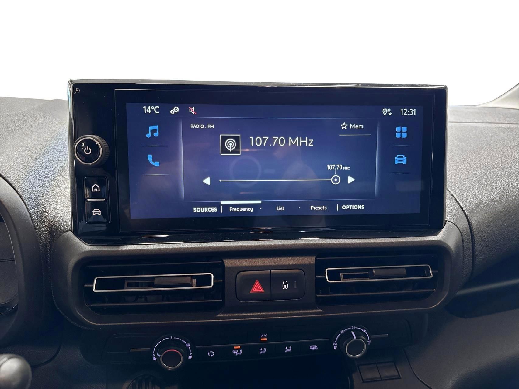 Billede af Toyota Proace City Long 1,5 D Comfort Master To Skydedør 102HK Van