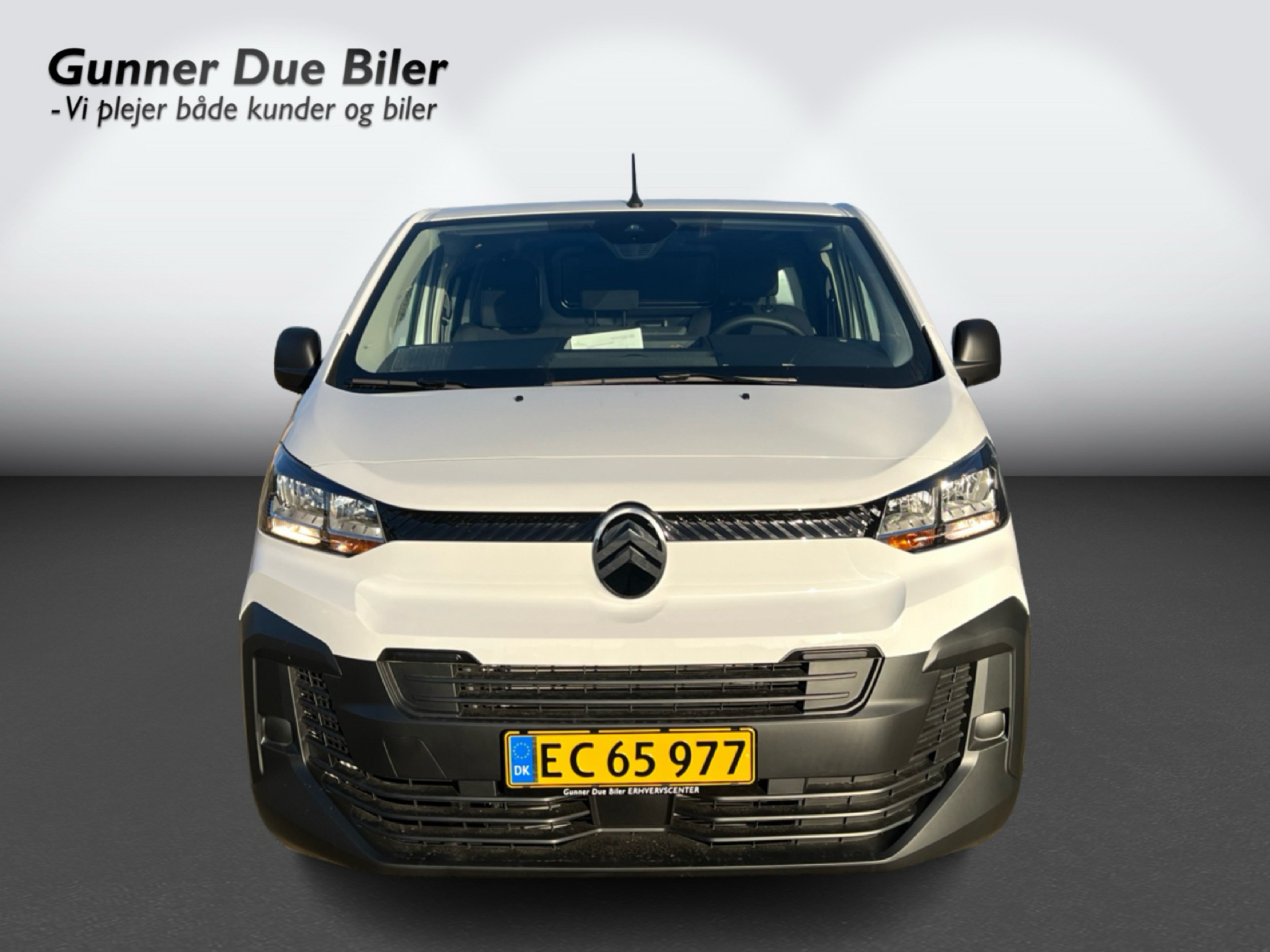 Billede af Citroën Jumpy L3 2,0 Blue HDi Flexline EAT8 145HK Van 8g Aut.