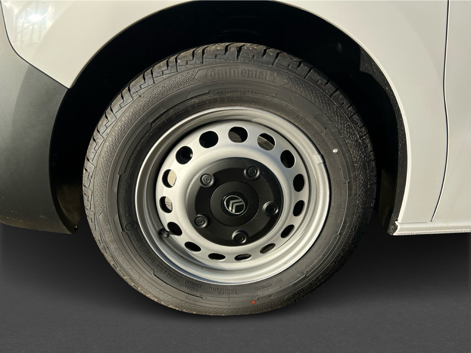 Billede af Citroën Jumpy L3 2,0 Blue HDi Flexline EAT8 145HK Van 8g Aut.
