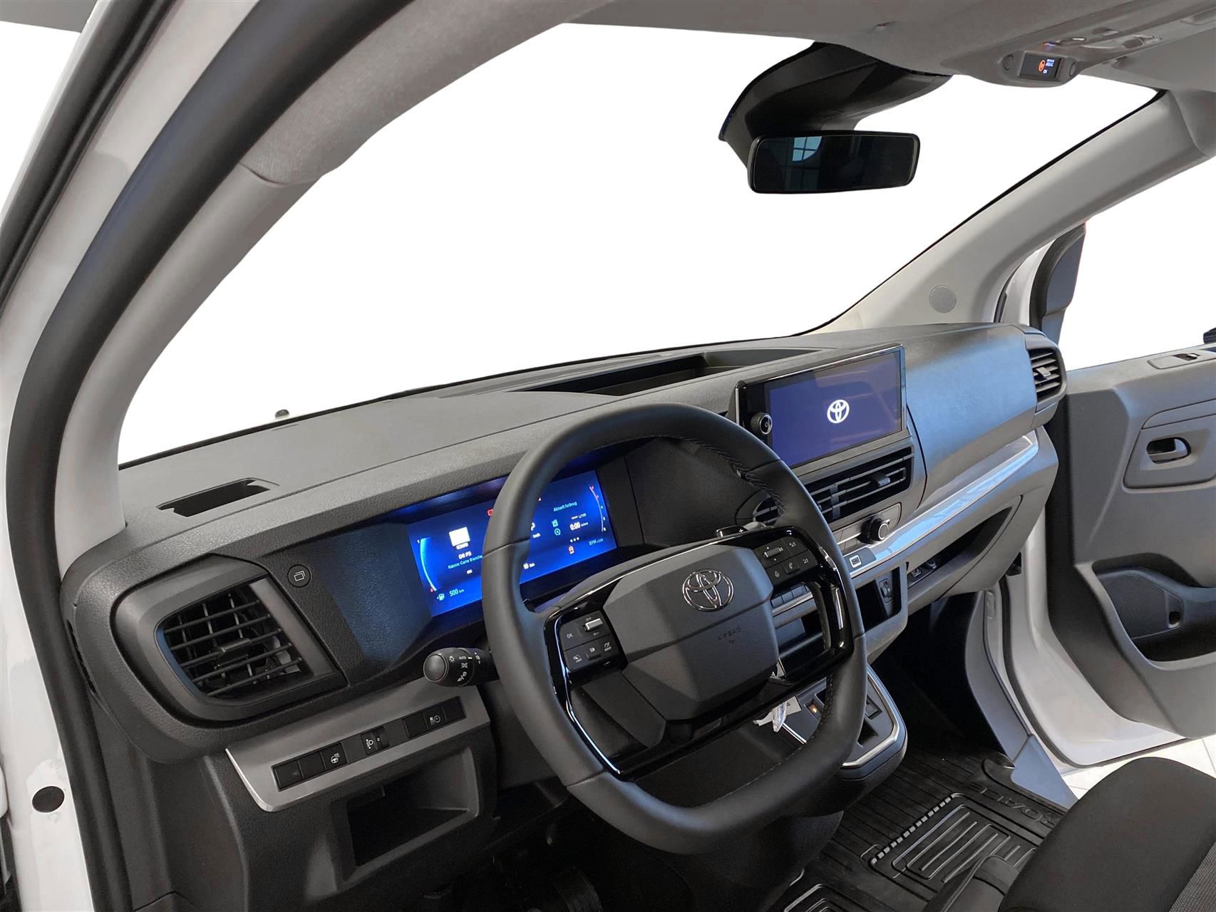 Billede af Toyota Proace Long 2,0 D Comfort Master m/Alm adskillelse - SmartCargo 144HK Van 8g Aut.