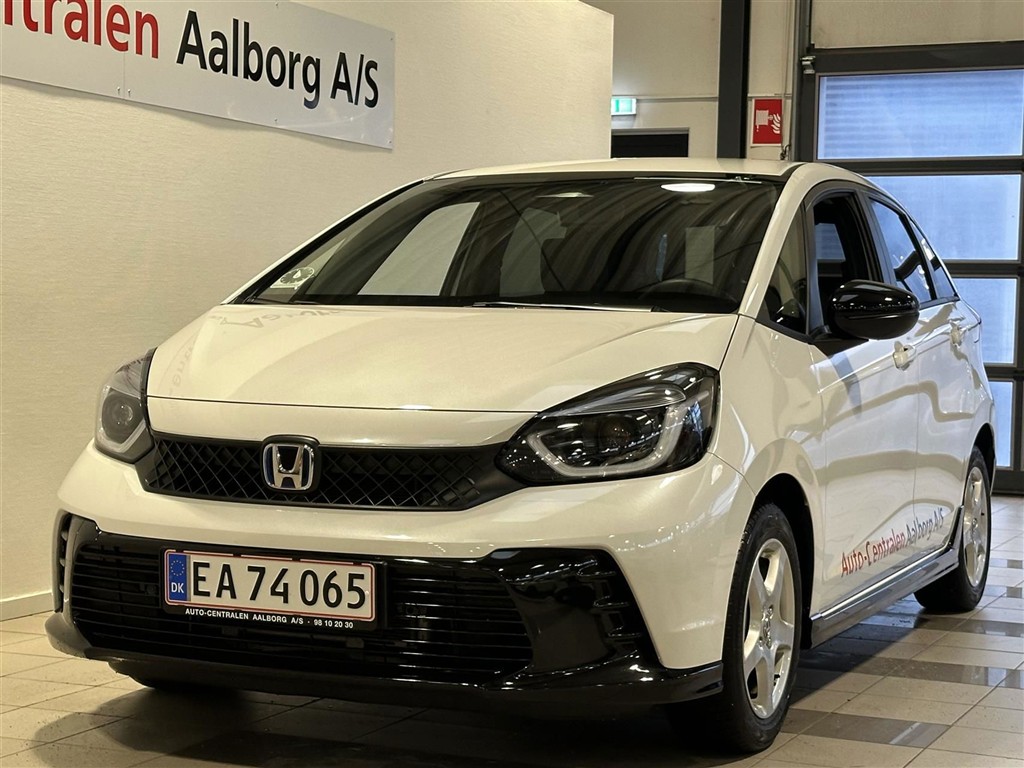 Honda Jazz 1,5 i-MMD Hybrid Advance Sport E-CVT 122HK 5d Trinl. Gear