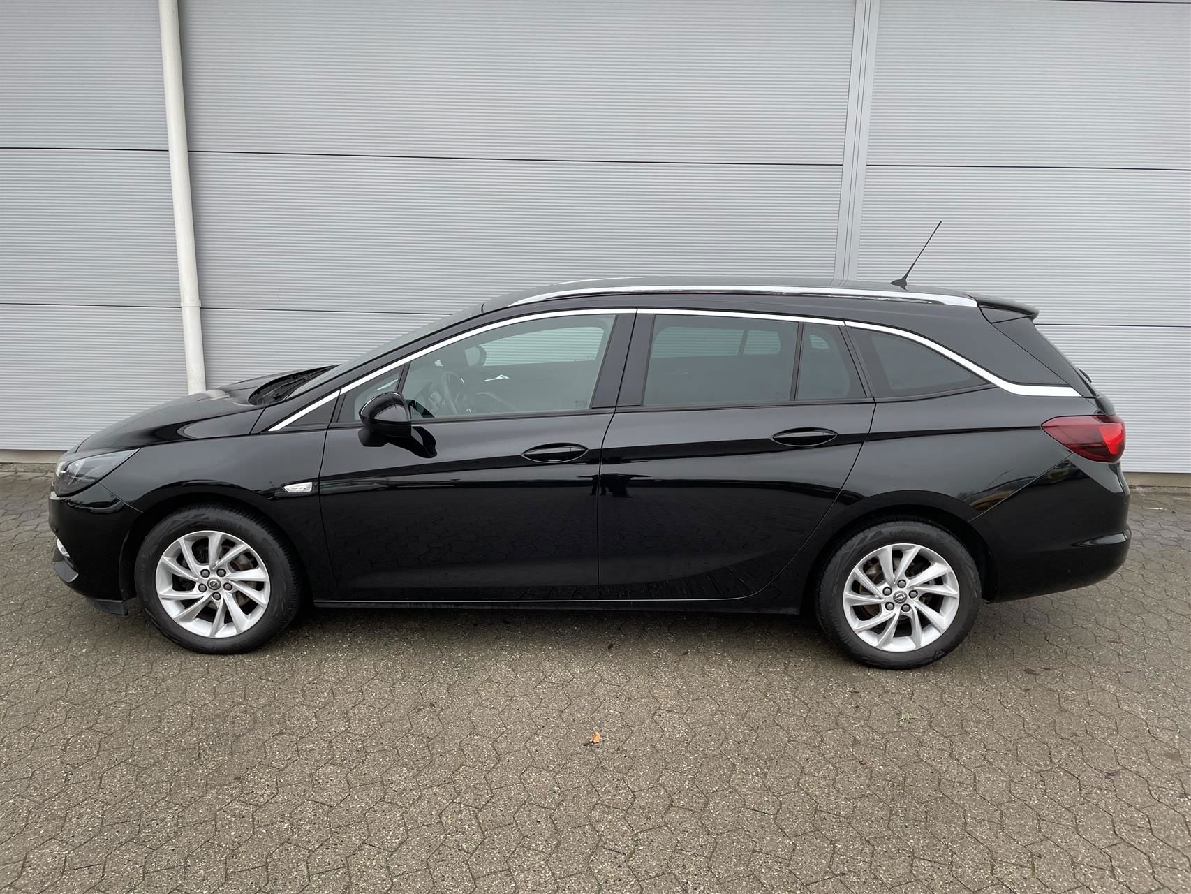 Billede af Opel Astra Sports Tourer 1,2 Turbo Elegance 110HK Stc