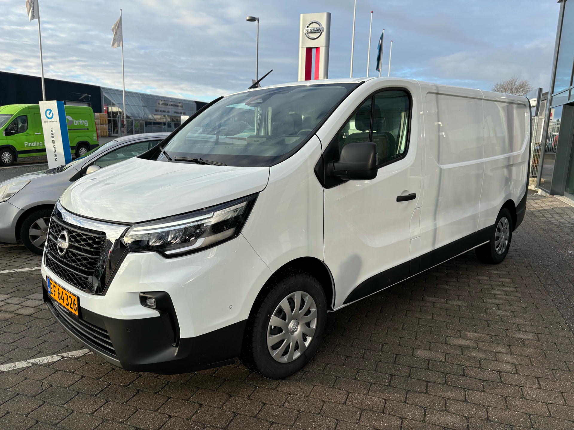 Billede af Nissan Primastar L2H1 2,0 DCi N-Connecta 150HK Van 6g