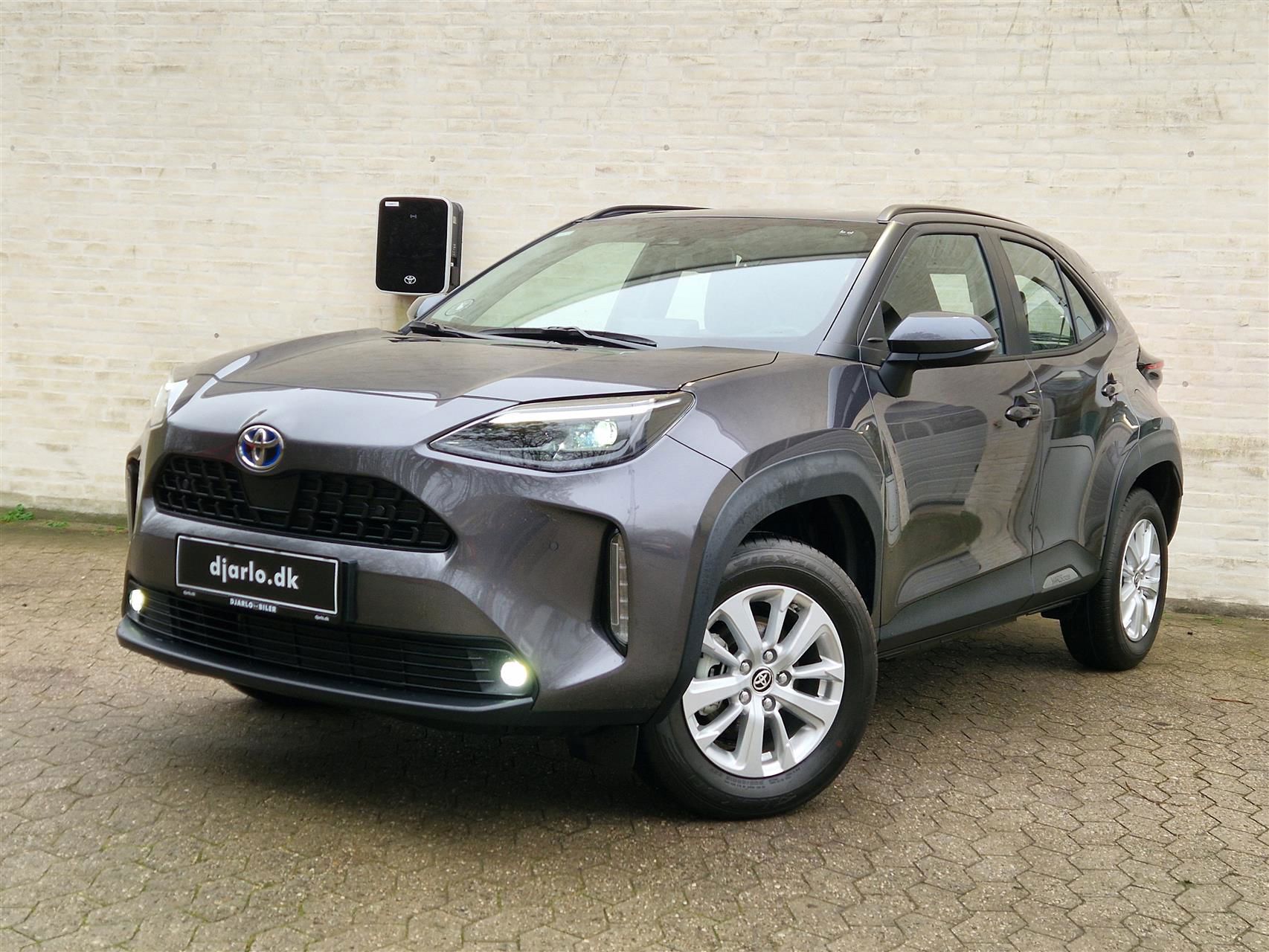 Billede af Toyota Yaris Cross 1,5 Hybrid Active Technology Plus 116HK 5d Trinl. Gear