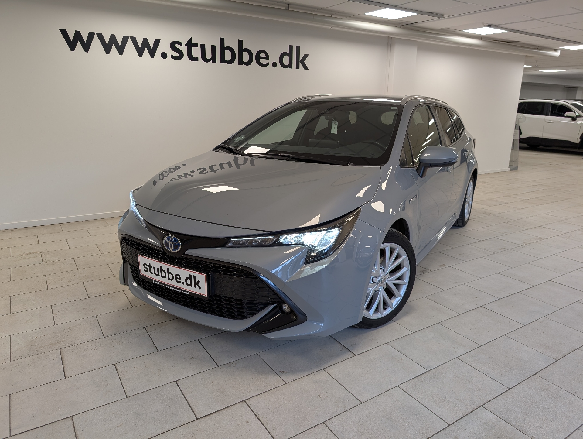 Billede af Toyota Corolla Touring Sports 1,8 Hybrid H3 Smart E-CVT 122HK Stc Trinl. Gear