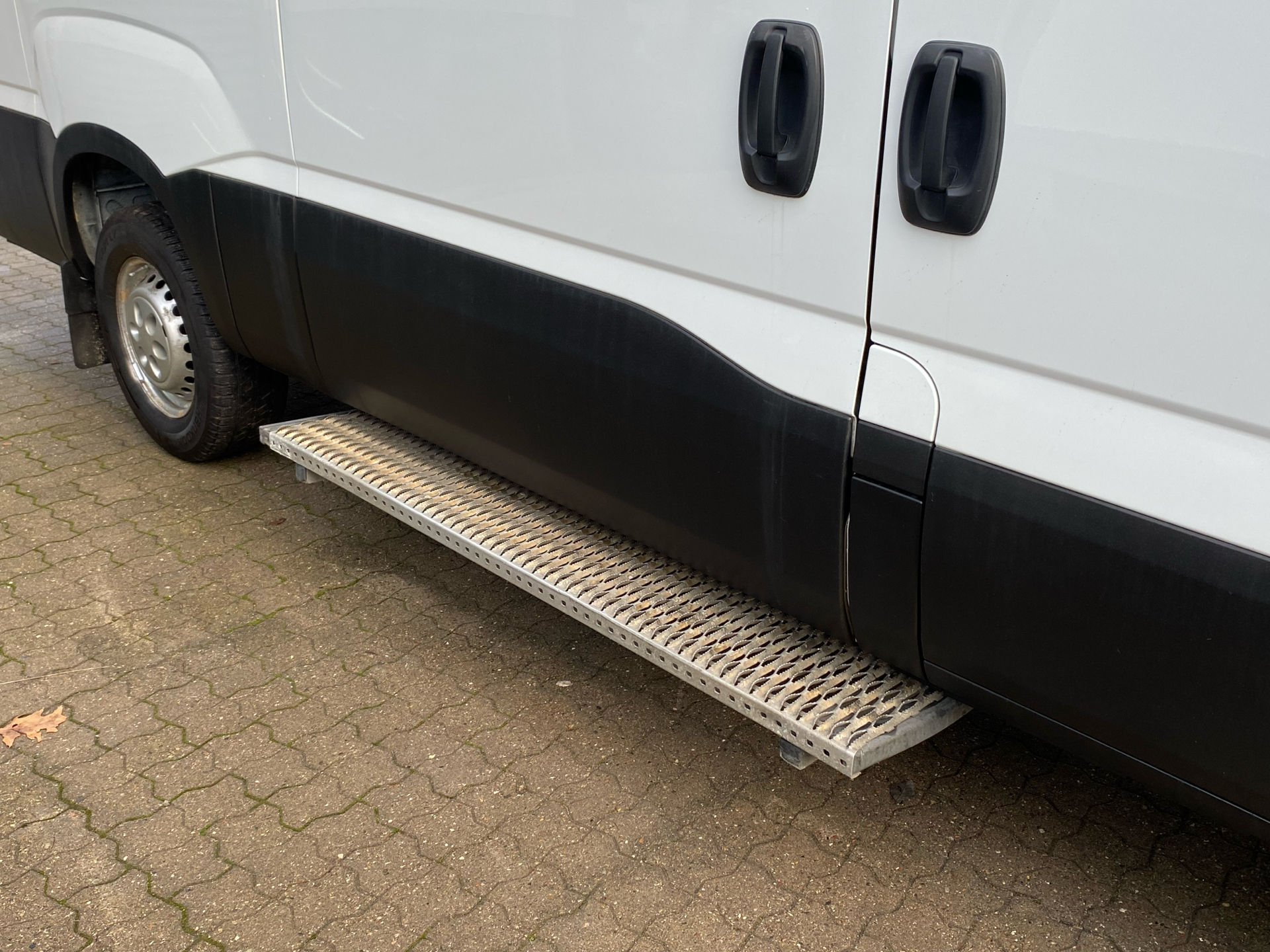 Billede af Iveco Daily 35S17 12m3 3,0 D 170HK Van 8g Aut.