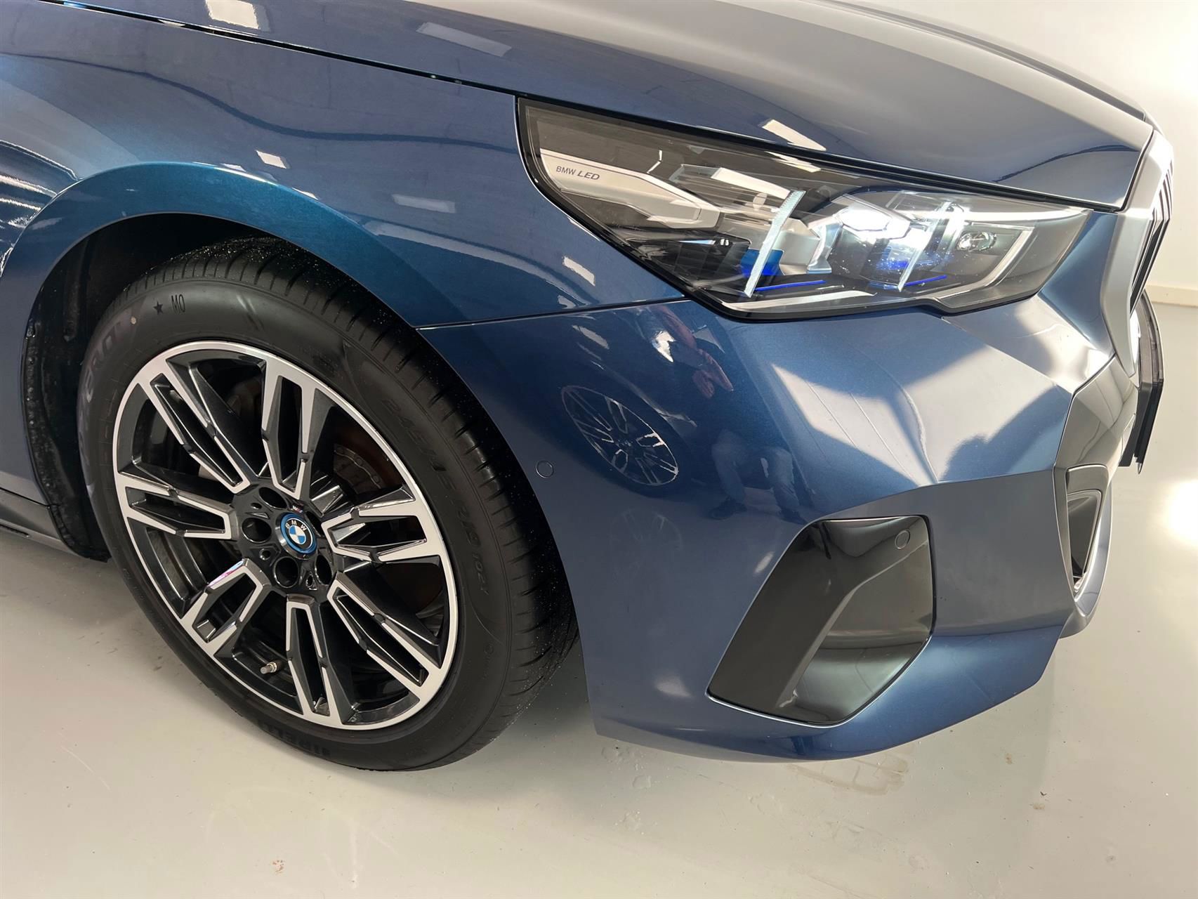 Billede af BMW i5 eDrive40 EL M-Sport 340HK Aut.