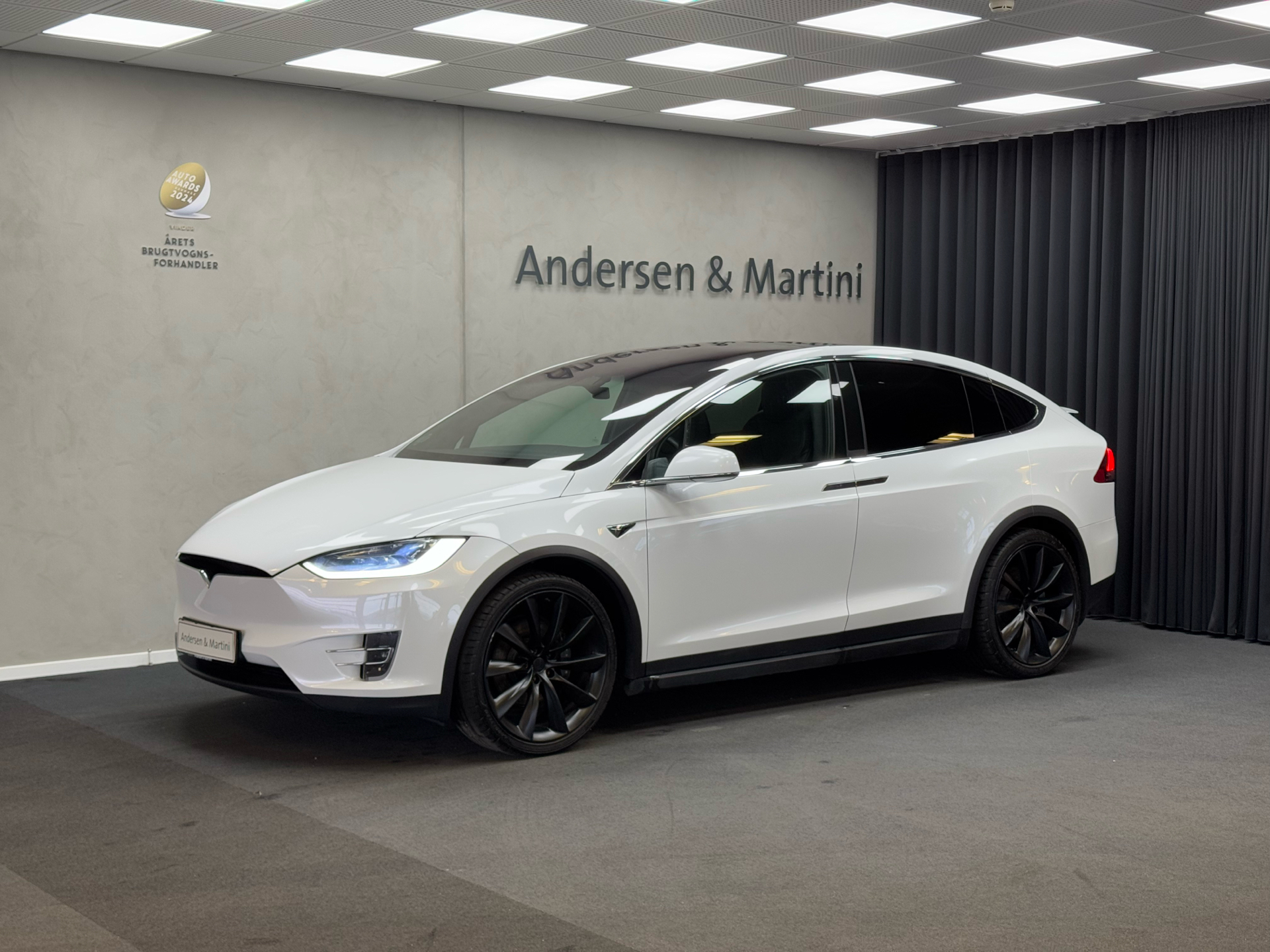 Billede af Tesla Model X El Long Range AWD 575HK 5d Aut.