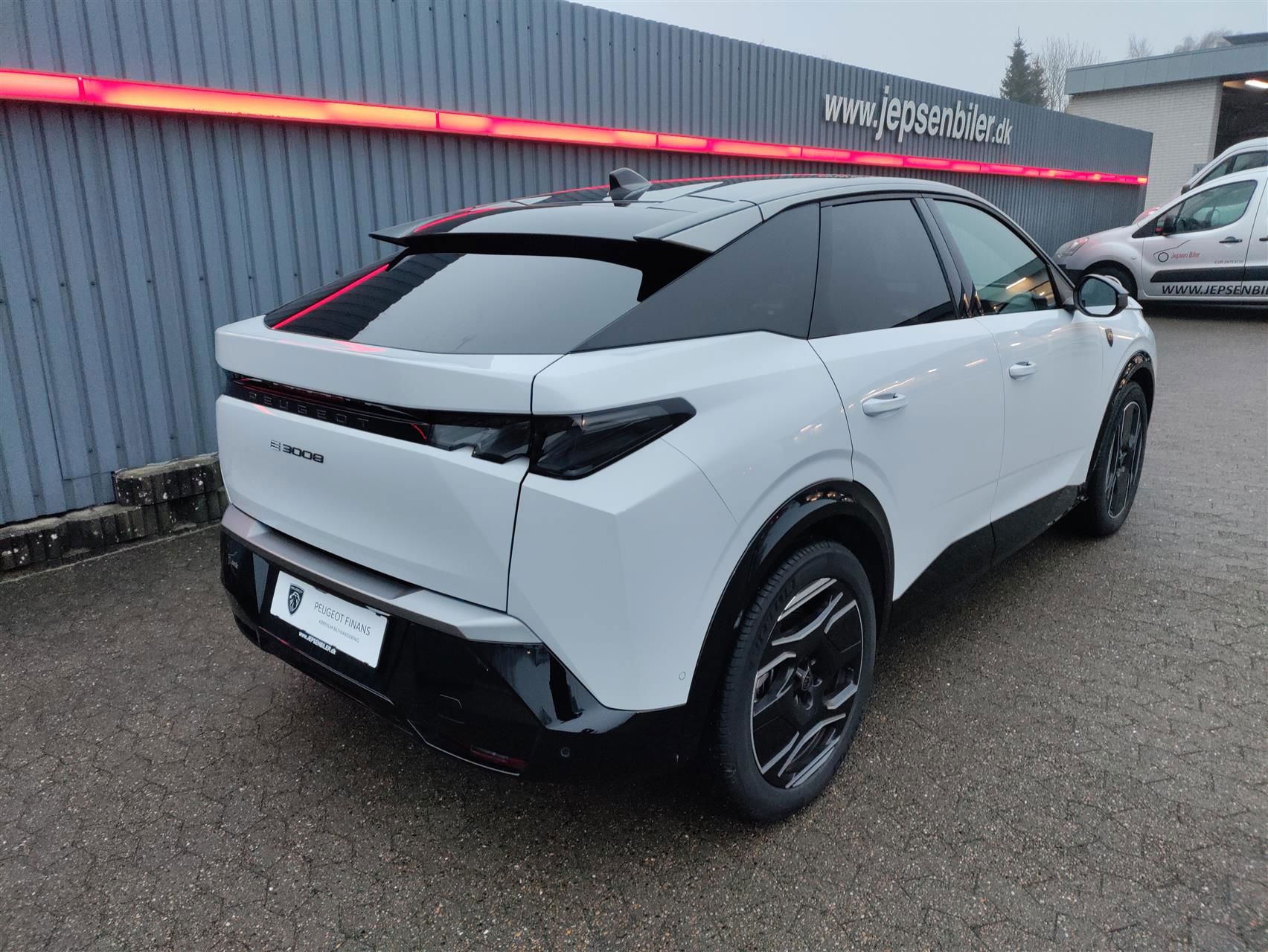 Billede af Peugeot e-3008 EL GT Pack 210HK 5d Aut.