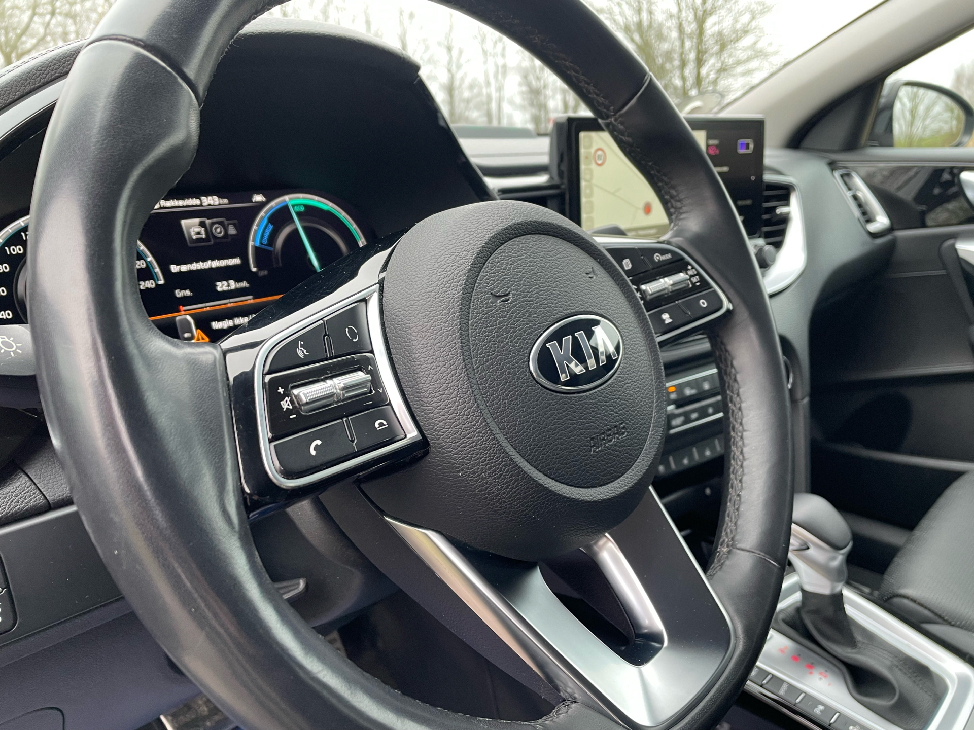 Billede af Kia Ceed SW 1,6 GDI PHEV  Plugin-hybrid Upgrade m/Plus DCT 141HK Stc 6g Aut.