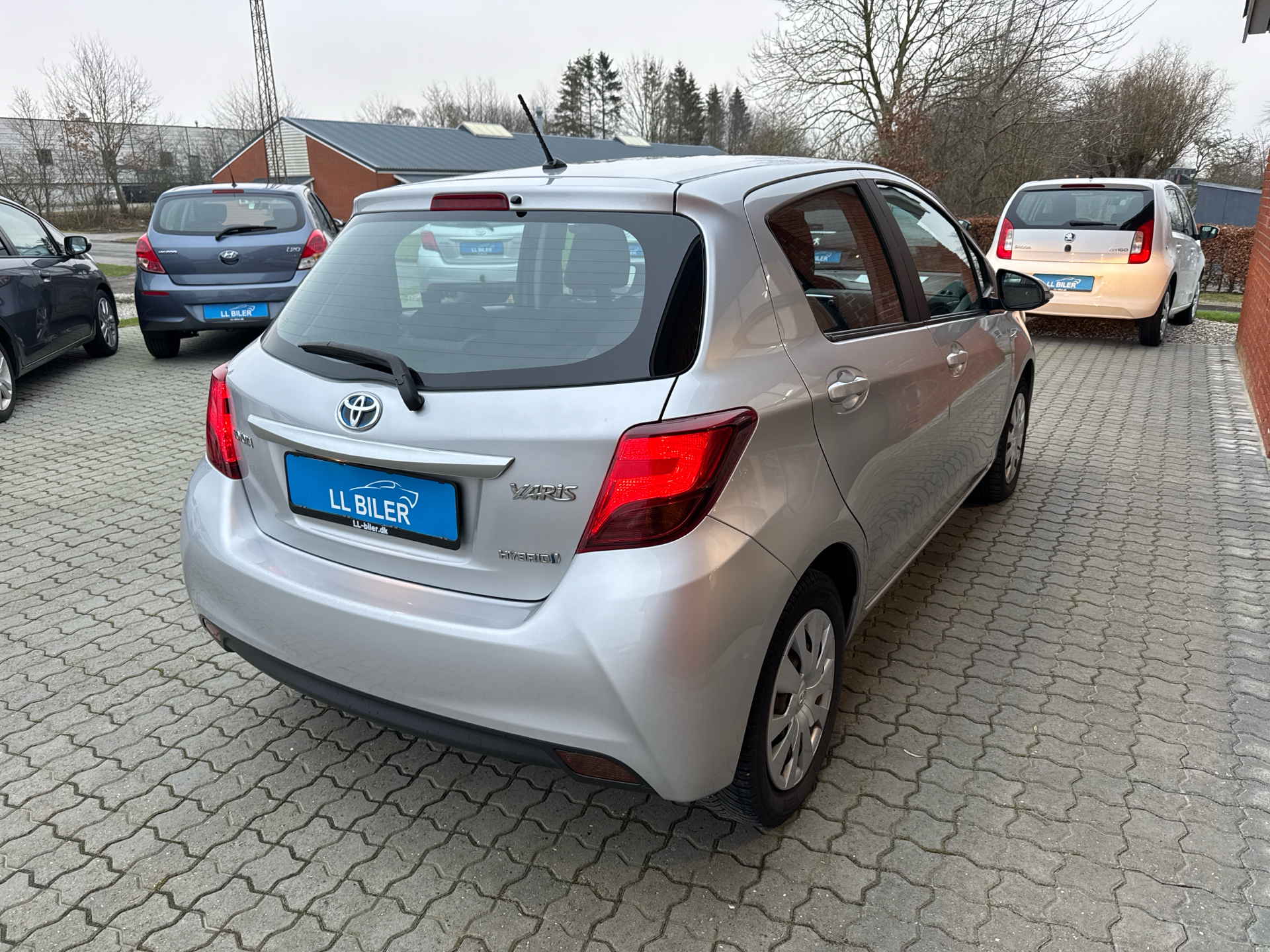 Billede af Toyota Yaris 1,5 VVT-I  Hybrid H2 Touch Style E-CVT 100HK 5d Aut.